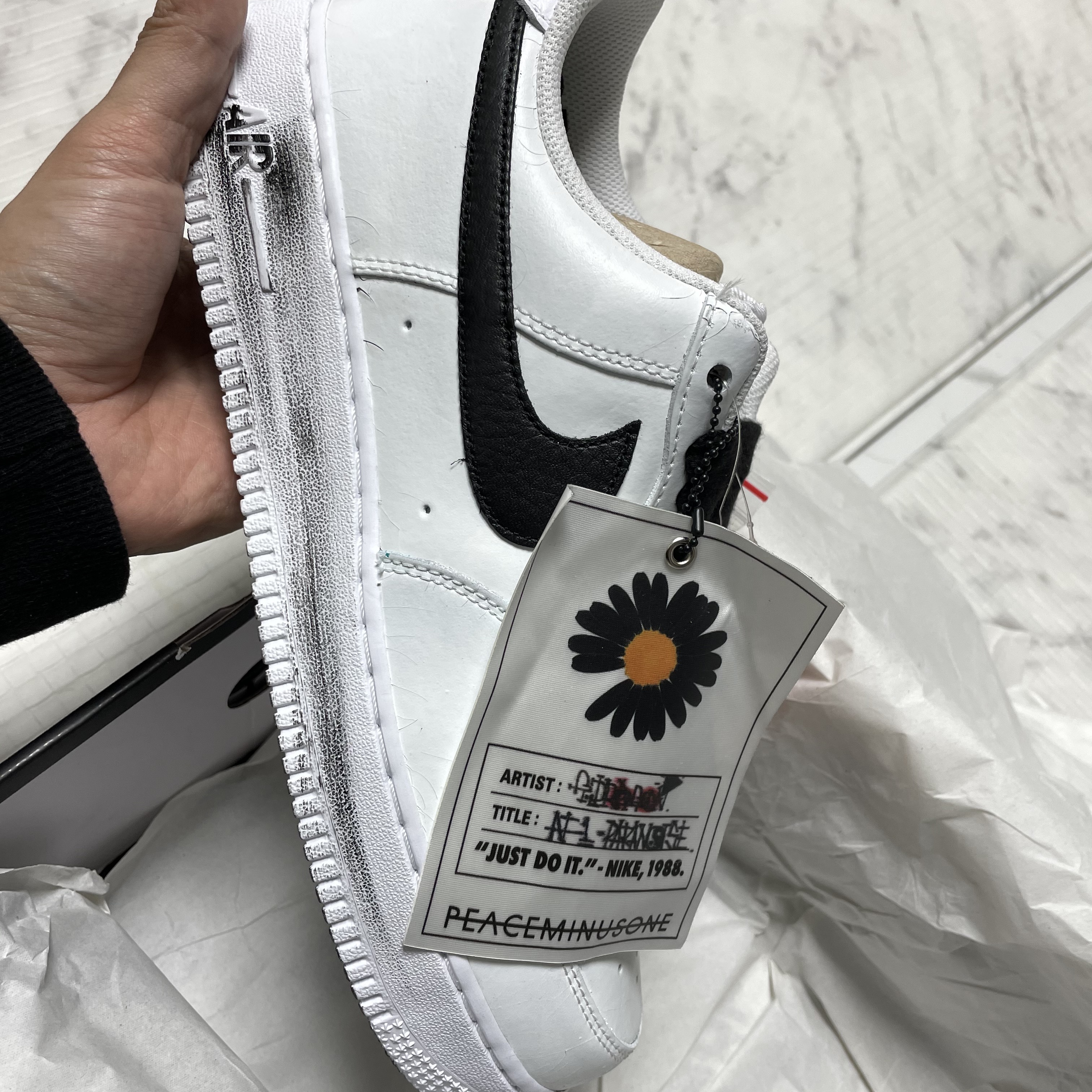 Nike x Peaceminusone Air Force 1 Low Para-Noise 2.0 착용 스타일 - 2