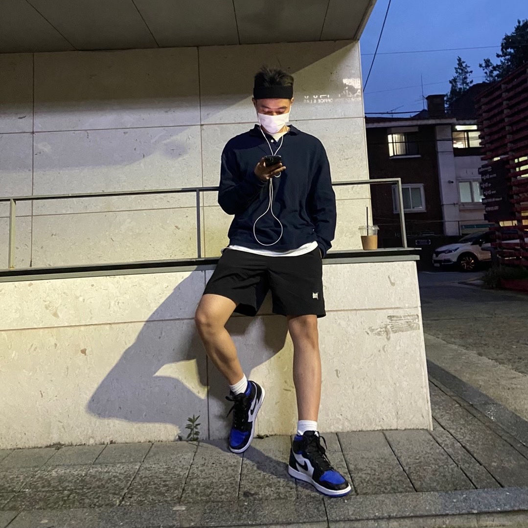 Jordan 1 Retro High OG Royal Toe 착용 스타일