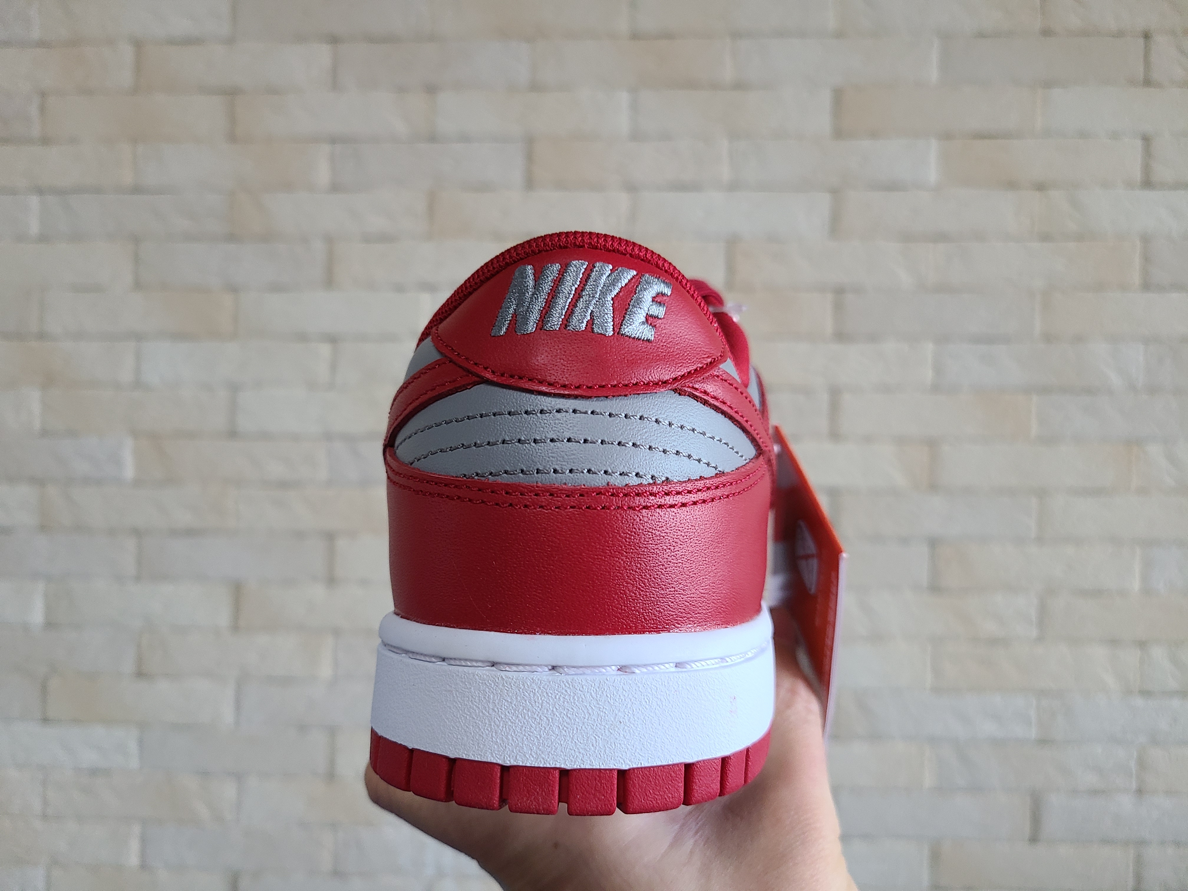 Nike Dunk Low Retro Medium Grey 착용 스타일 - 5