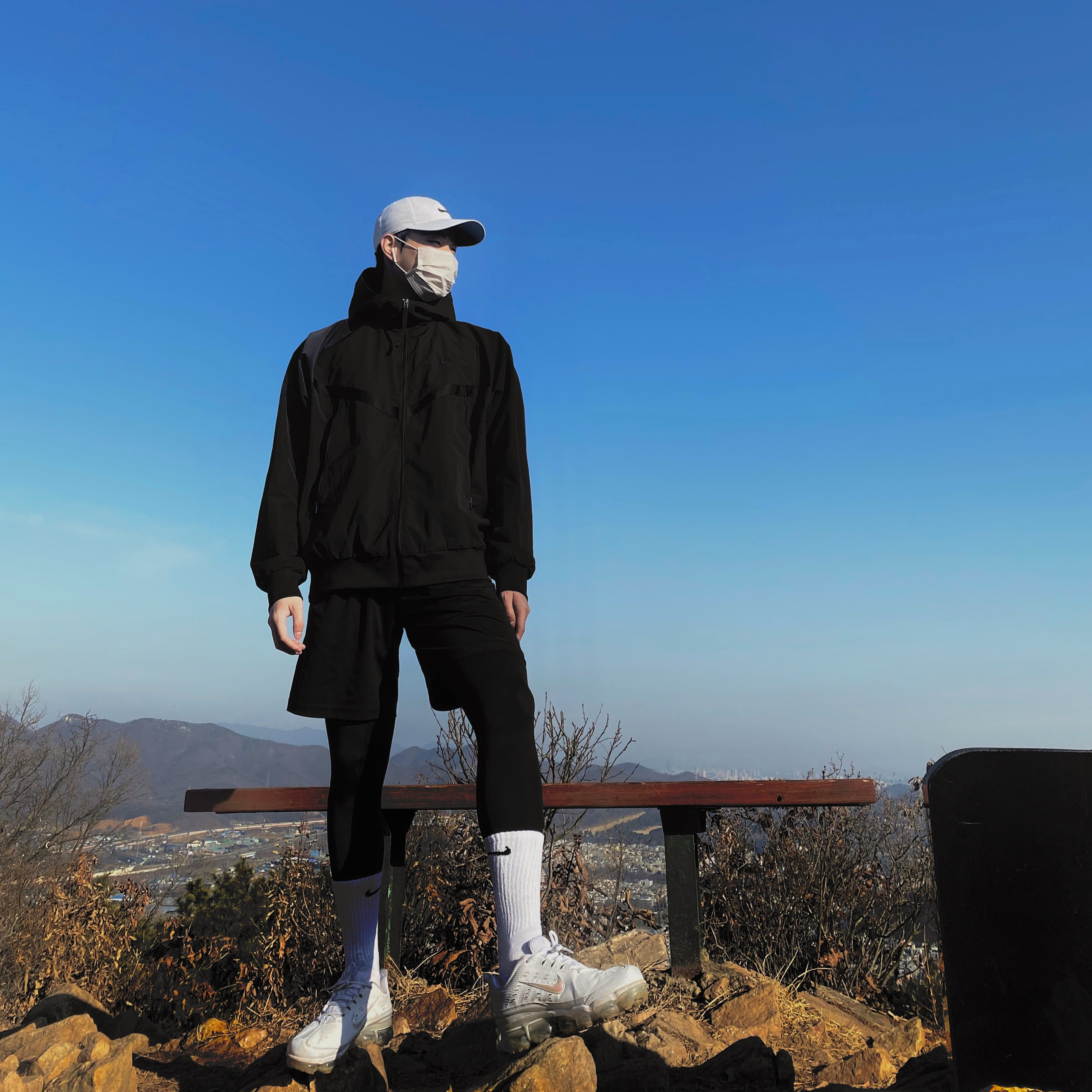 Nike Air VaporMax 360 Triple White 착용 스타일