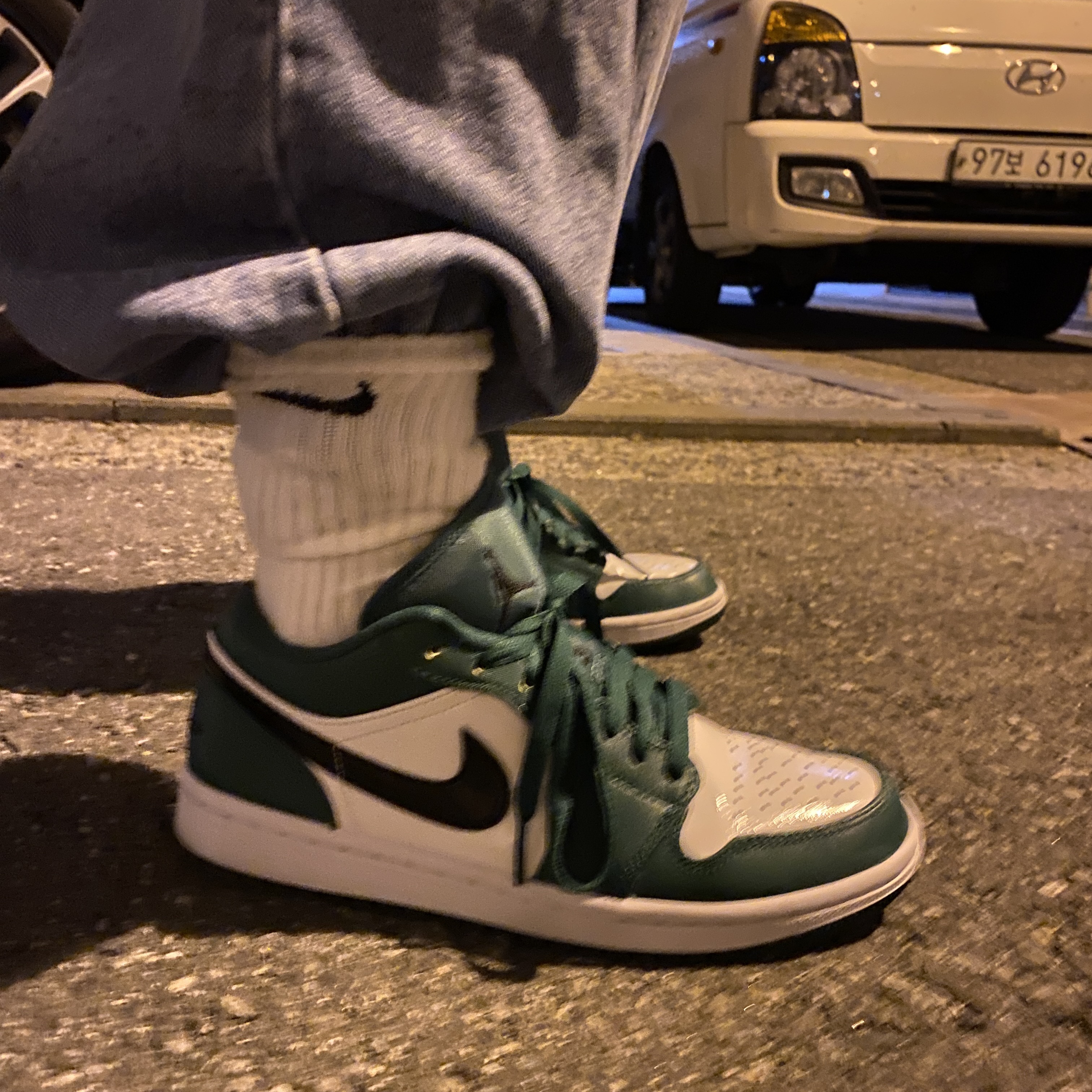 Jordan 1 Low Pine Green 착용 스타일
