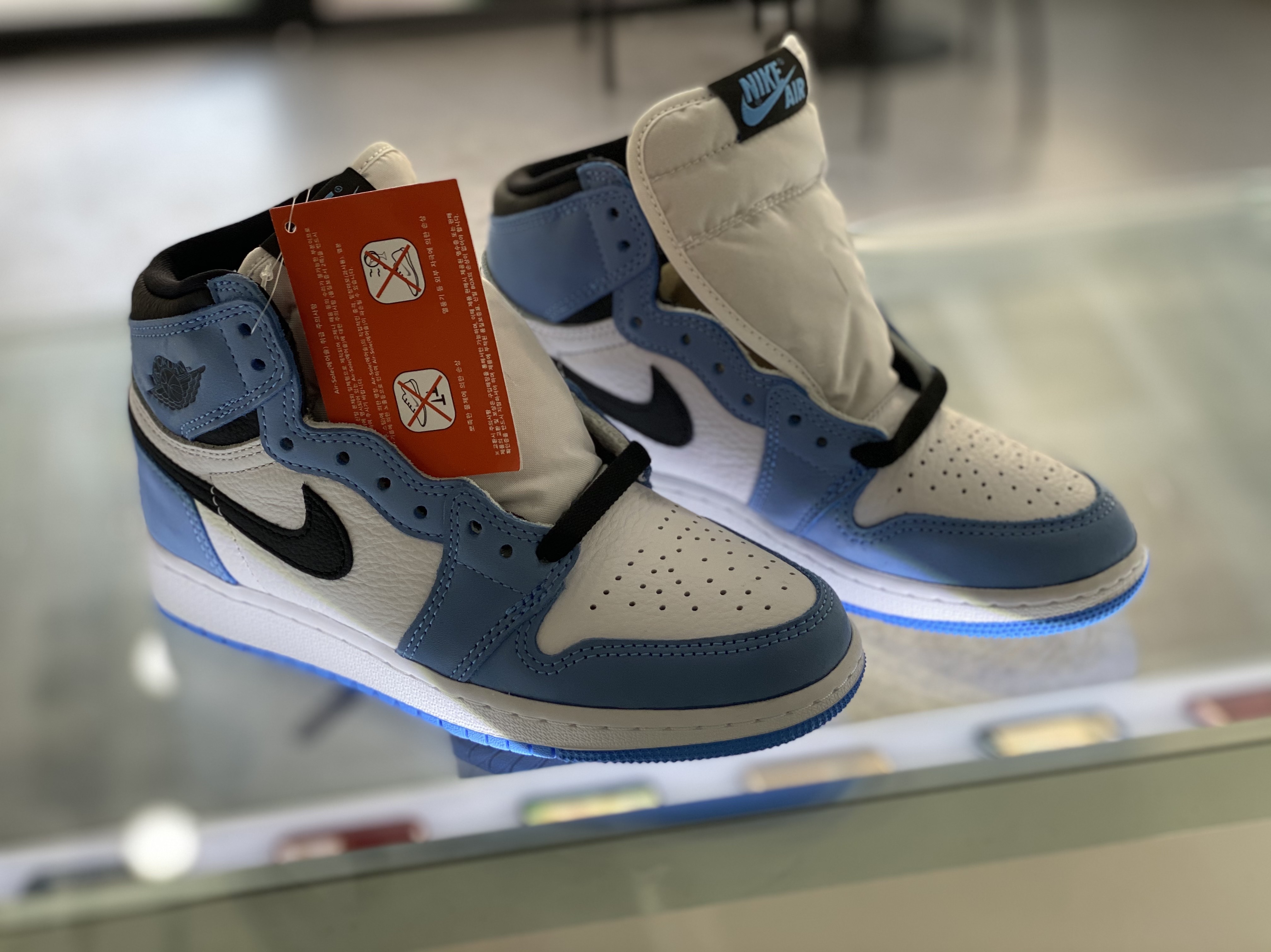 (GS) Jordan 1 Retro High OG University Blue 착용 스타일