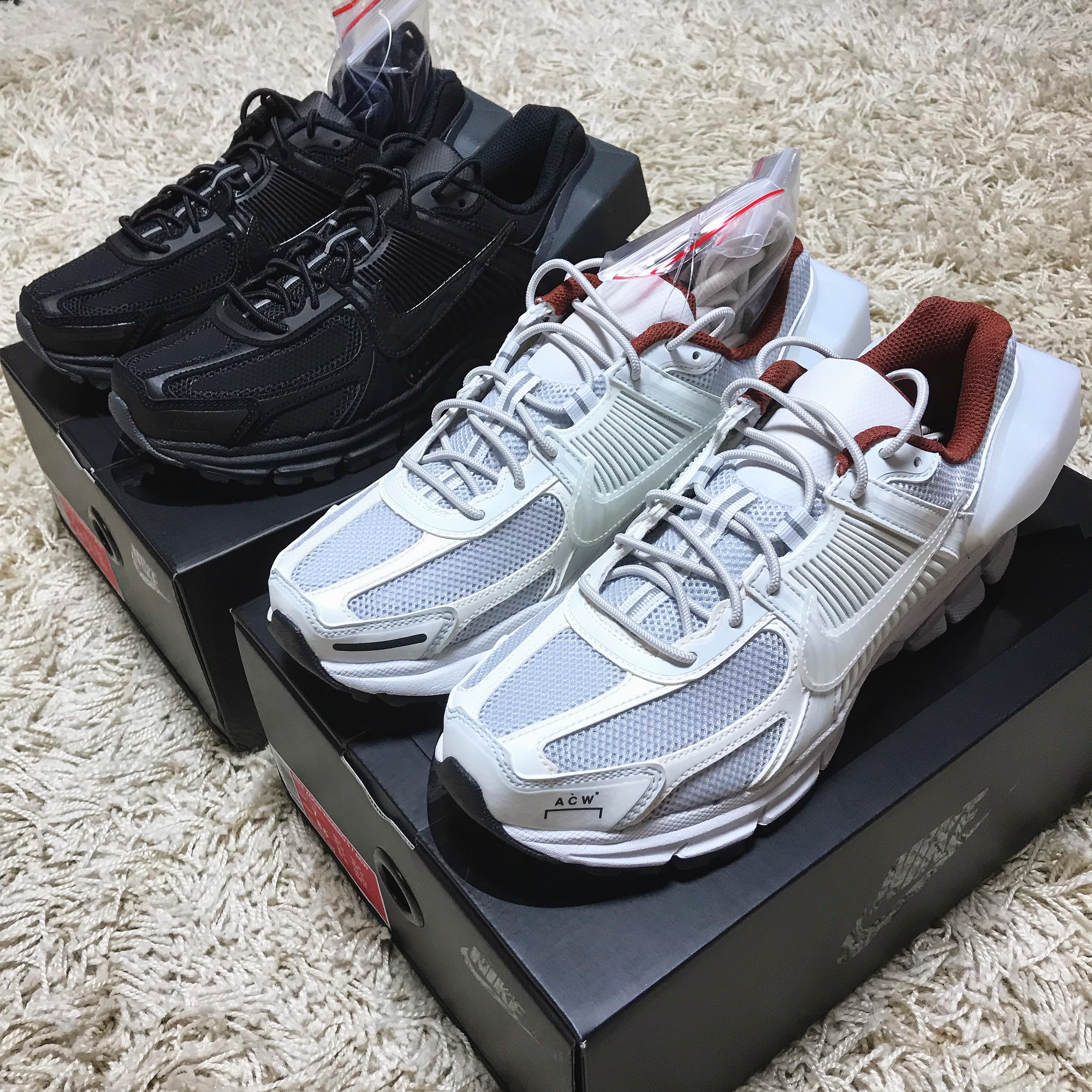 Nike x A-Cold-Wall Zoom Vomero 5 Sail, Nike x A-Cold-Wall Zoom Vomero 5 Black 착용 스타일