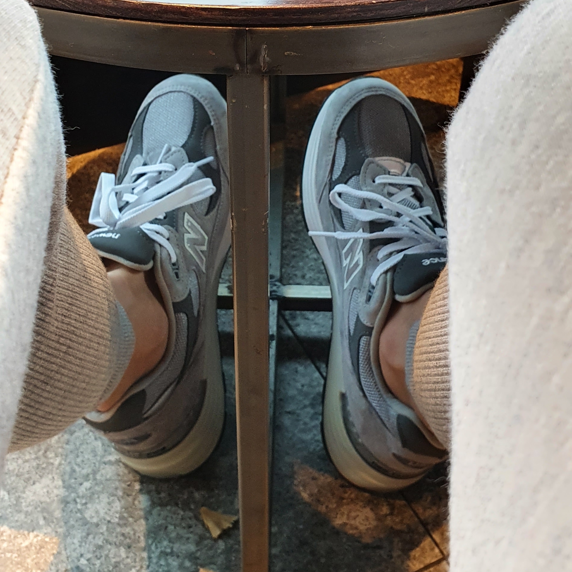 New Balance 992 Made in USA Grey - D Standard 착용 스타일