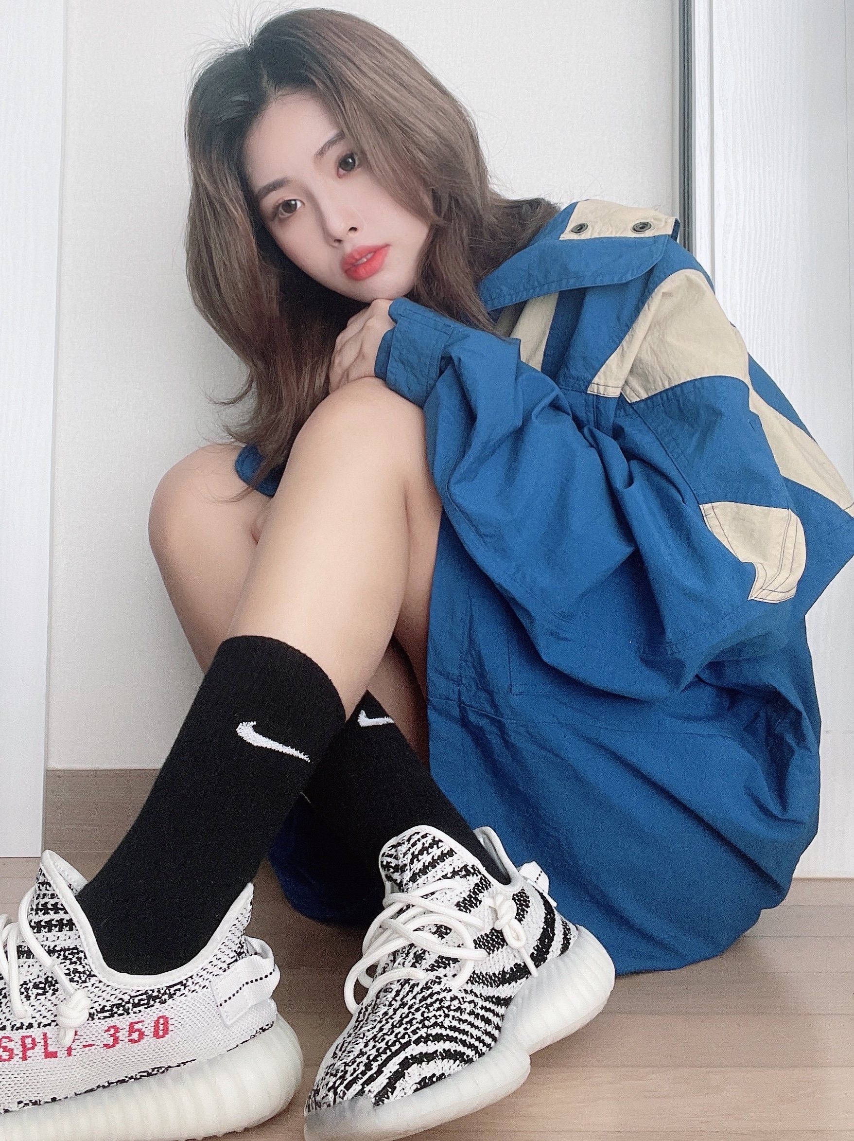 Adidas Yeezy Boost 350 V2 Zebra 2017/2019/2020 착용 스타일