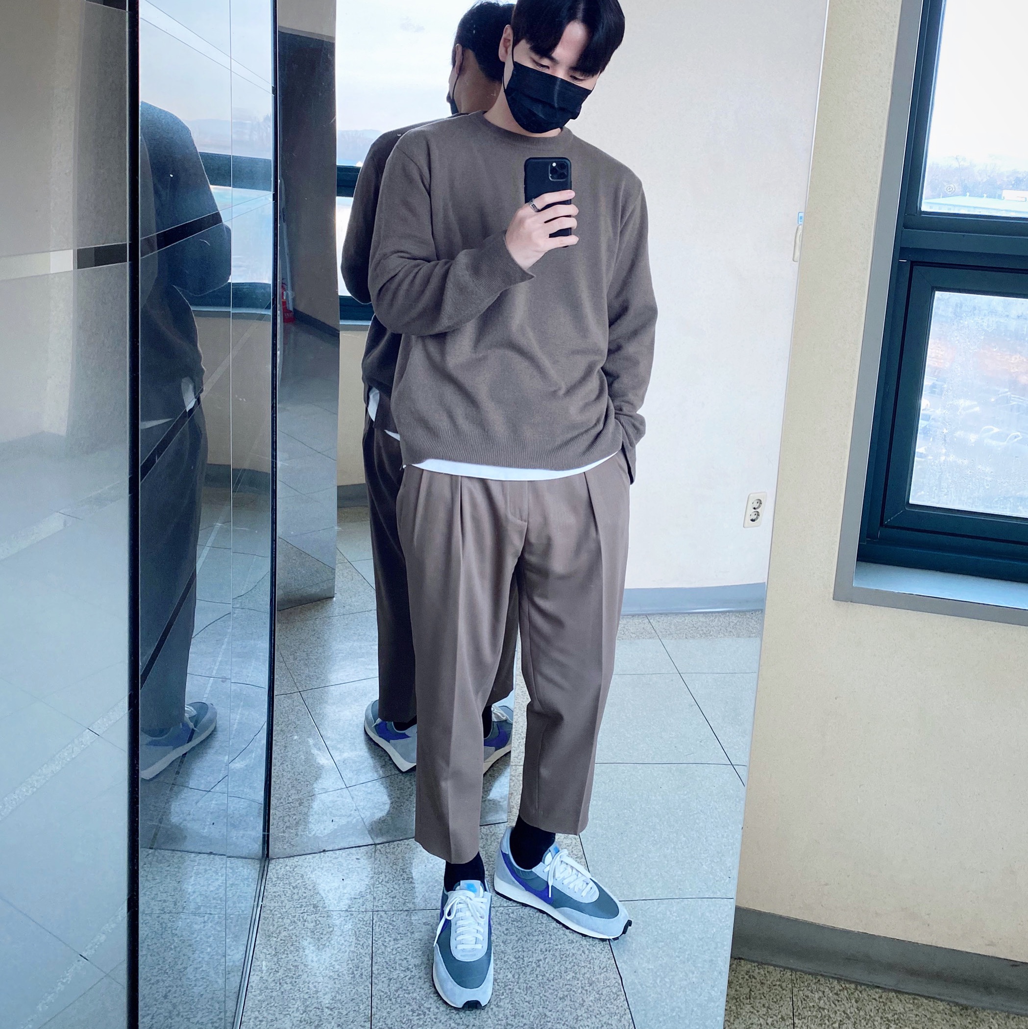 Nike Daybreak SP Cool Grey Hyper Grape 착용 스타일