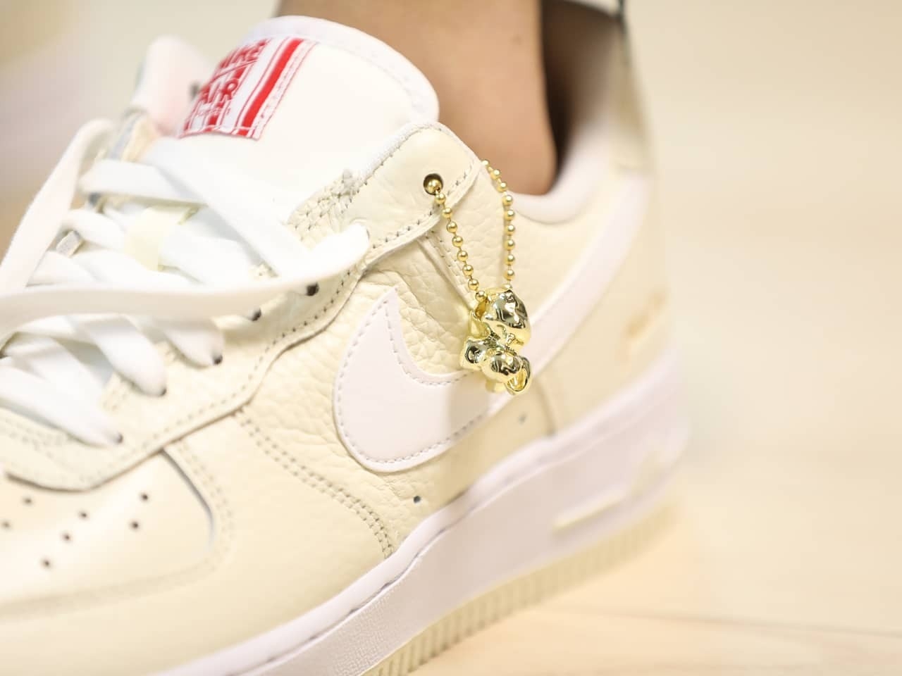 Nike Air Force 1 '07 PRM Popcorn 착용 스타일 - 1