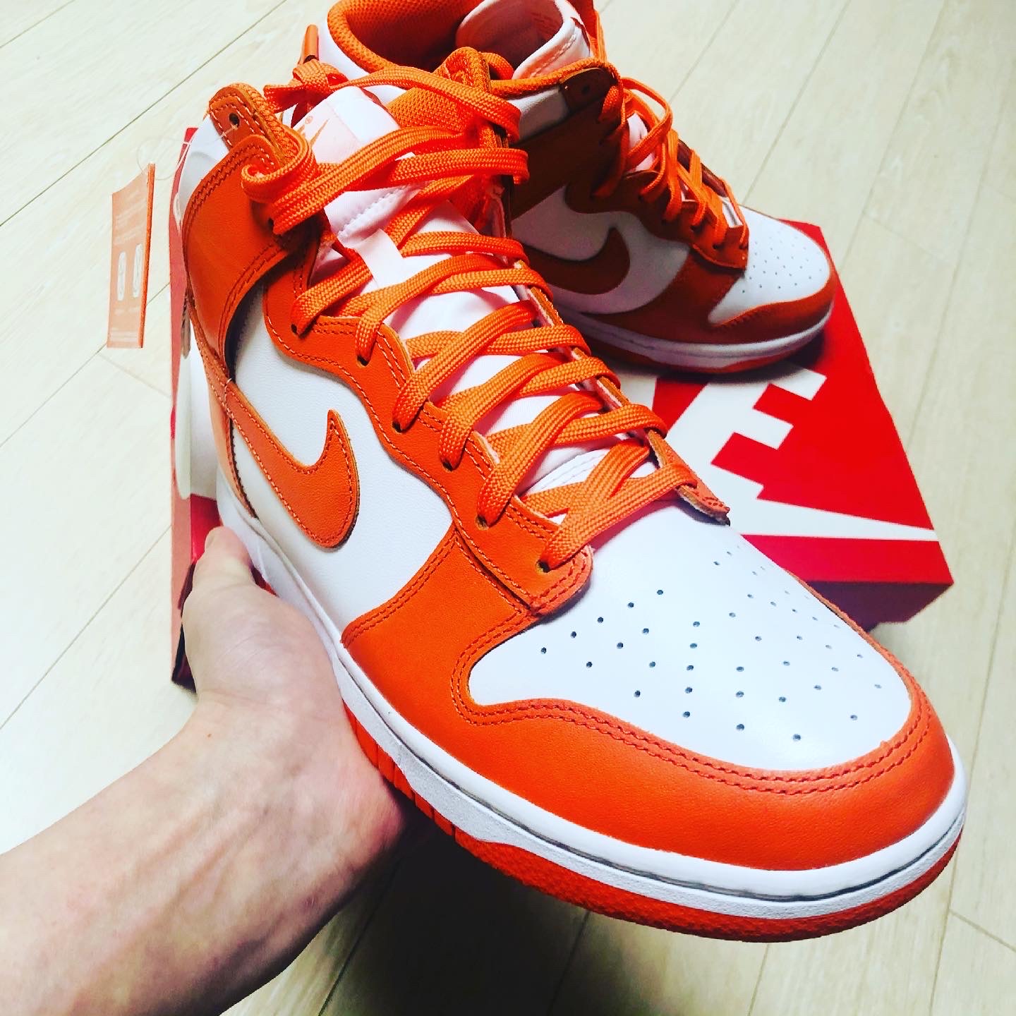 Nike Dunk High Retro Orange Blaze 착용 스타일 - 3