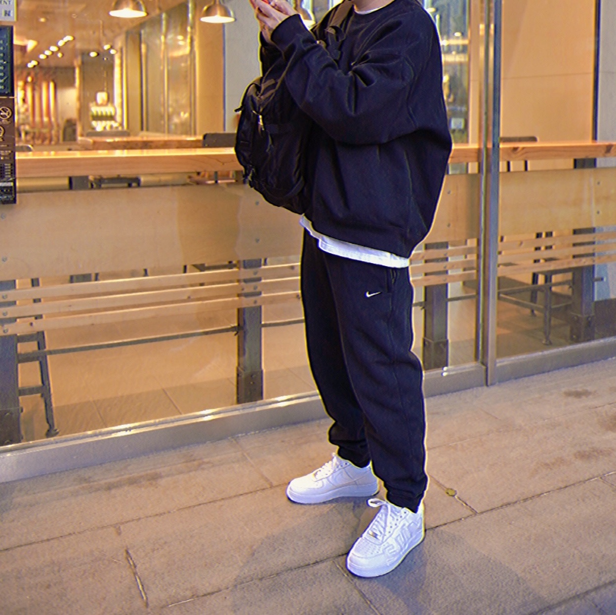 Nike x Cactus Plant Flea Market Air Force 1 Low Premium White 착용 스타일 - 3