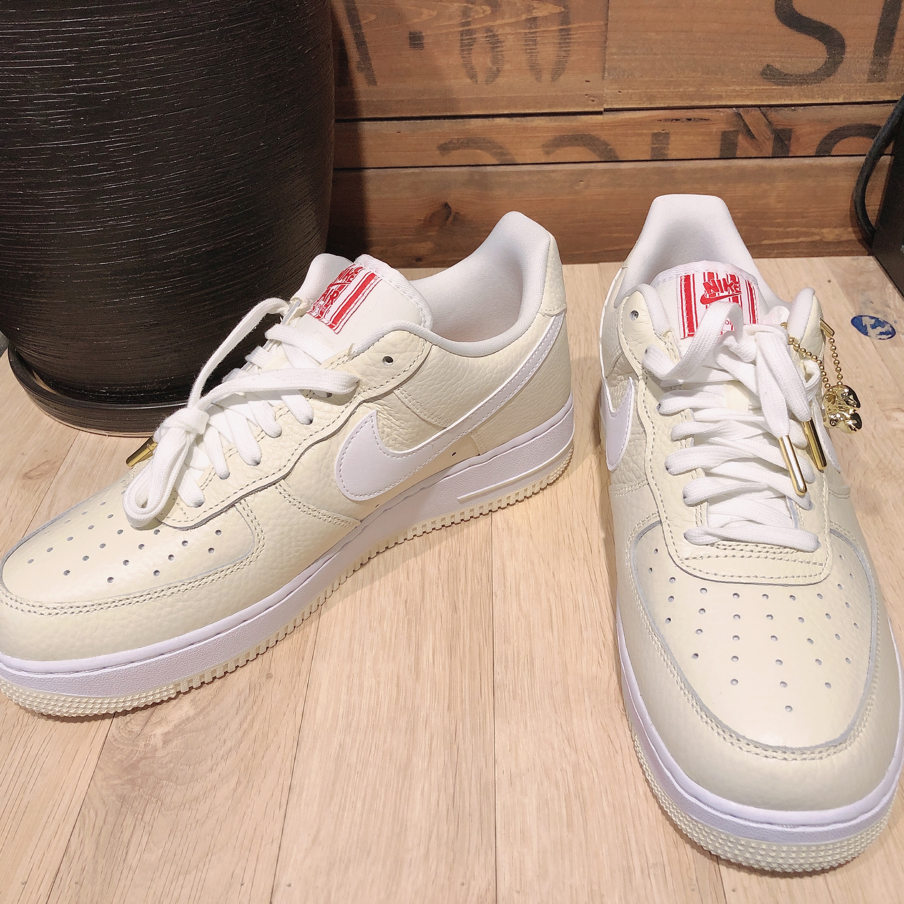 Nike Air Force 1 '07 PRM Popcorn 착용 스타일 - 1