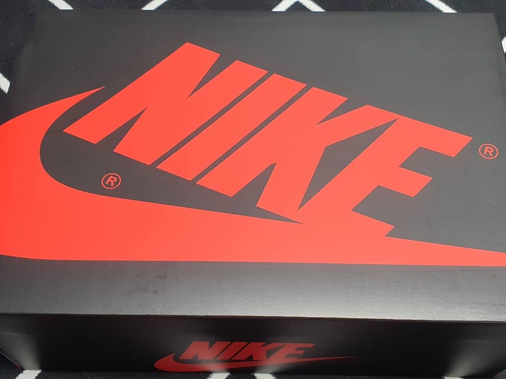 Jordan 1 Retro High OG University Blue 착용 스타일 - 1