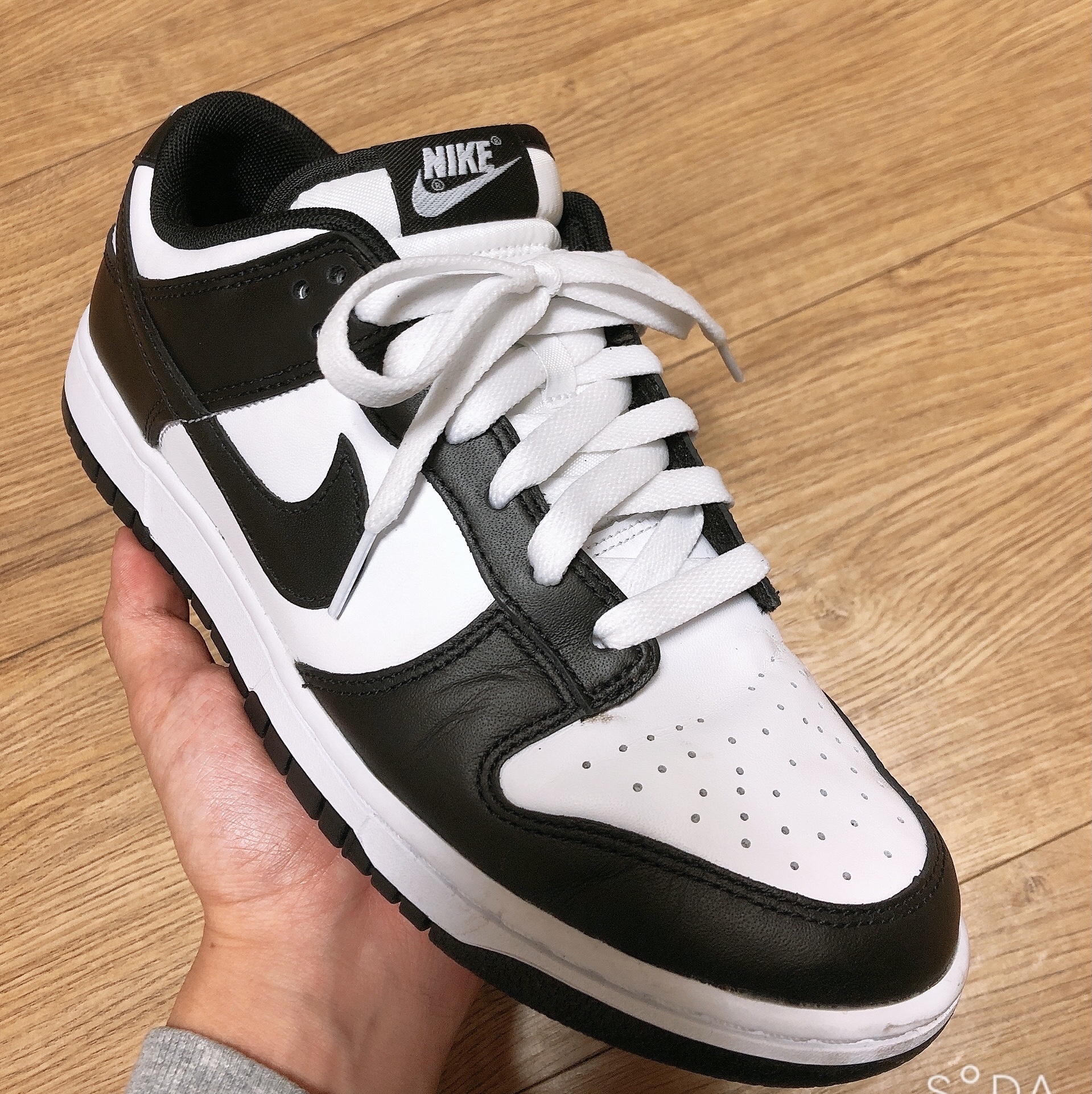 Nike Dunk Low Retro Black 착용 스타일