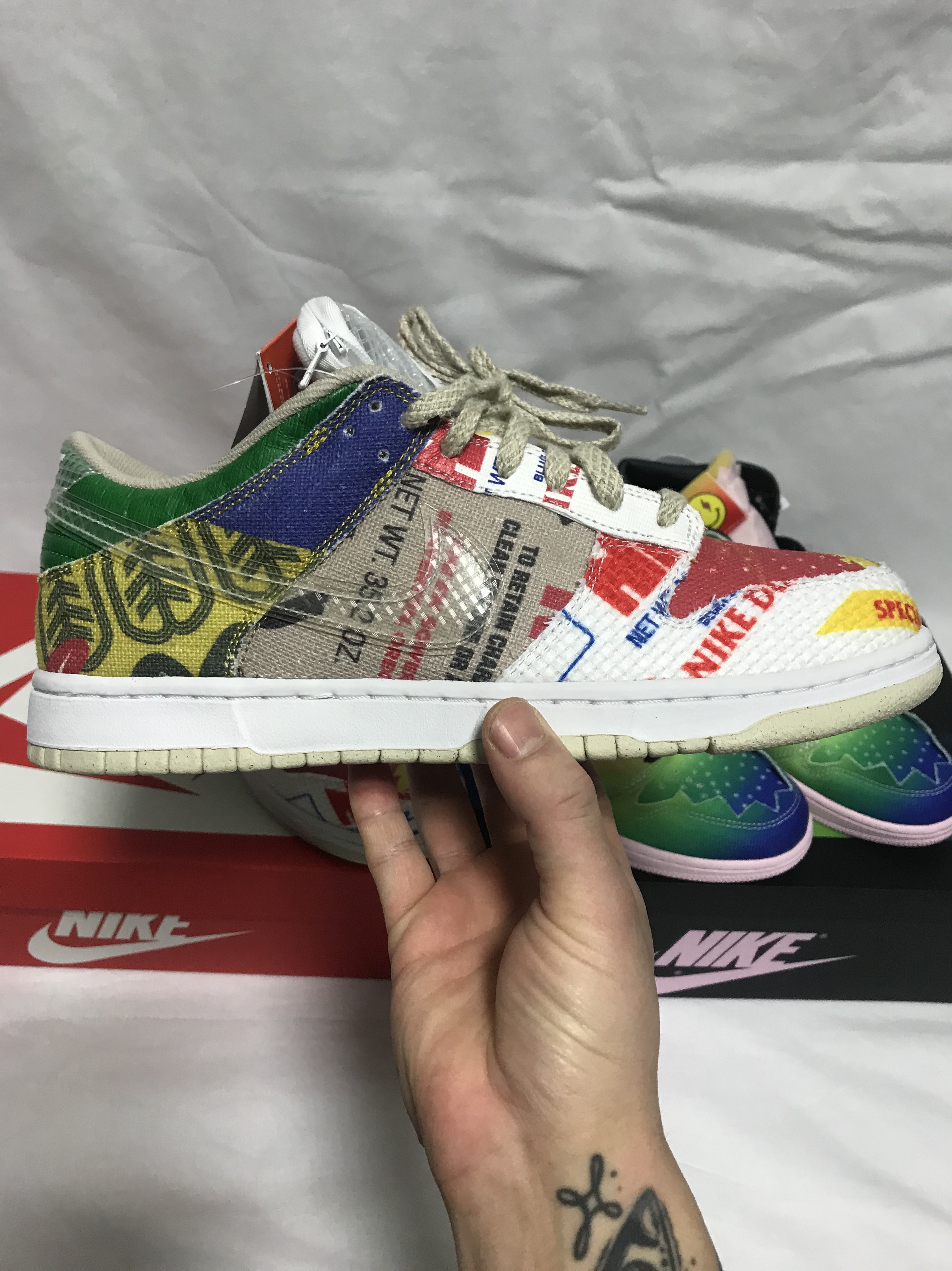 Jordan 1 x J Balvin Retro High OG, Nike Dunk Low SP City Market 착용 스타일 - 2