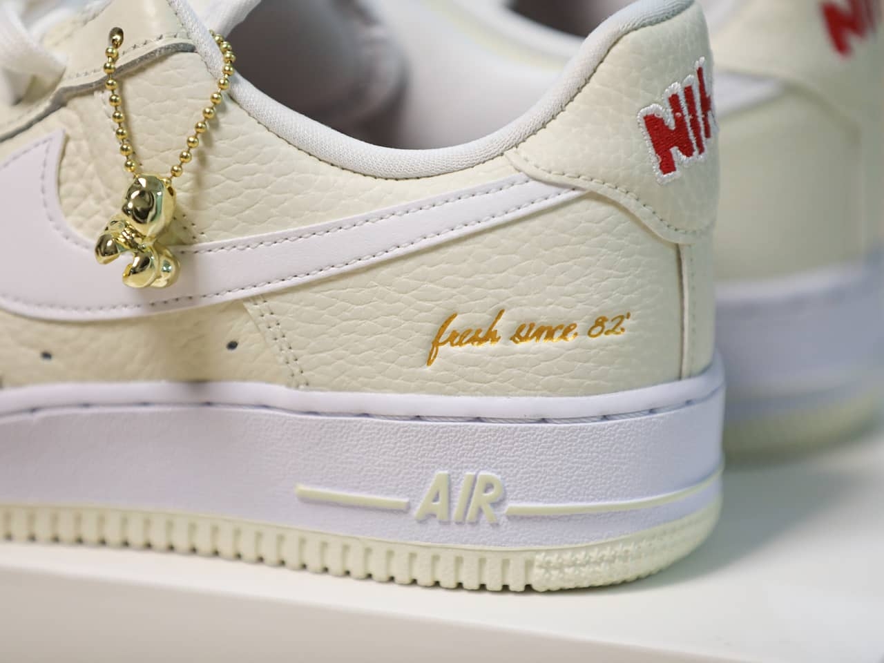 Nike Air Force 1 '07 PRM Popcorn 착용 스타일 - 3