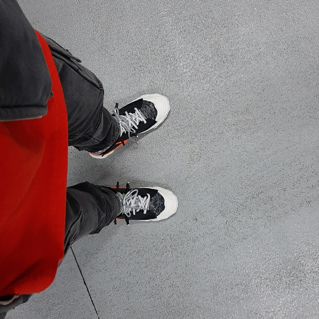 Nike x Readymade Blazer Mid Black 착용 스타일 - 2