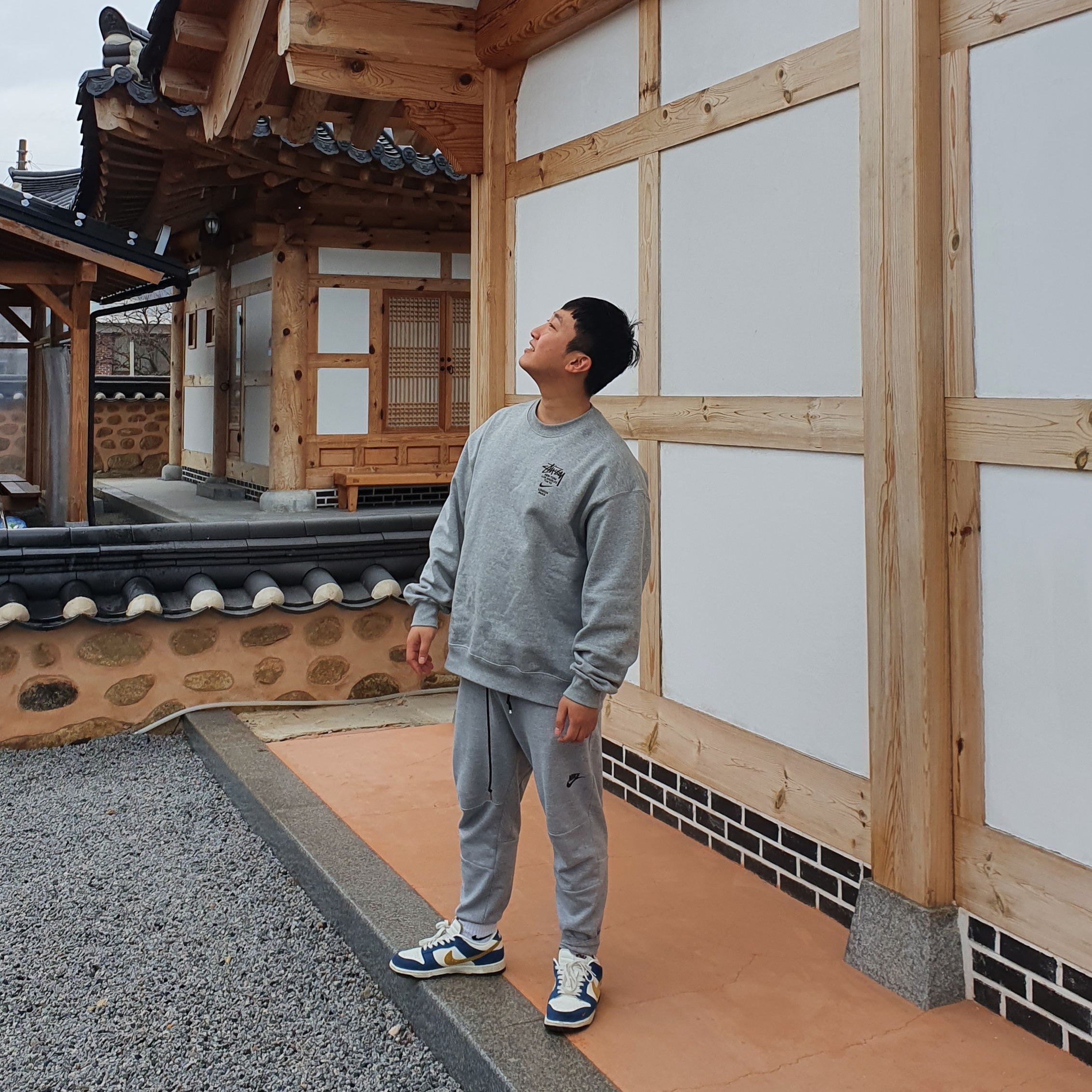 Nike x Stussy NRG ZR Fleece Crewneck Heather Grey - US/EU, Nike x Kasina Dunk Low 80's Bus 착용 스타일