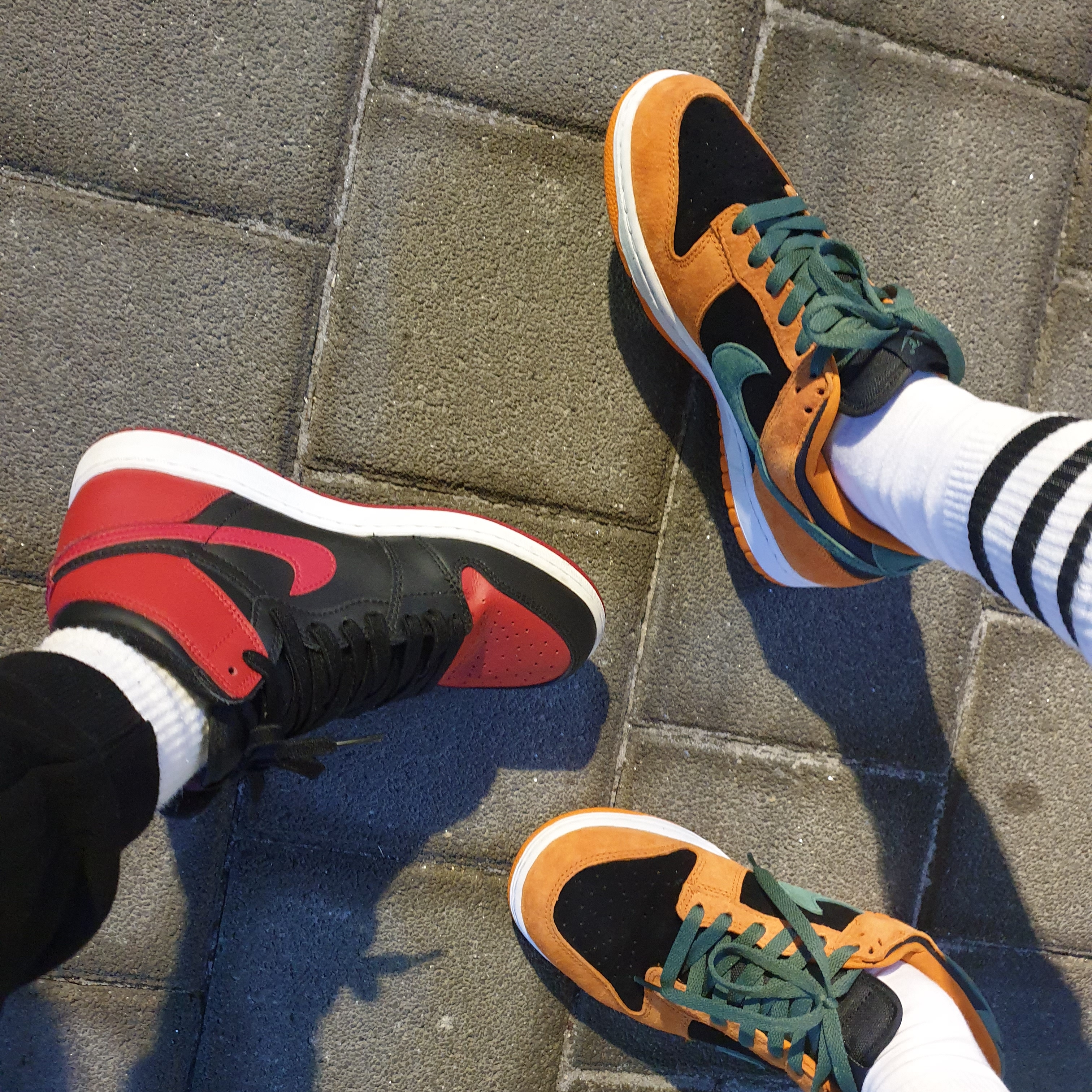 Nike Dunk Low SP Ceramic, (GS) Jordan 1 Retro High OG Bred Banned 2016 착용 스타일 - 1