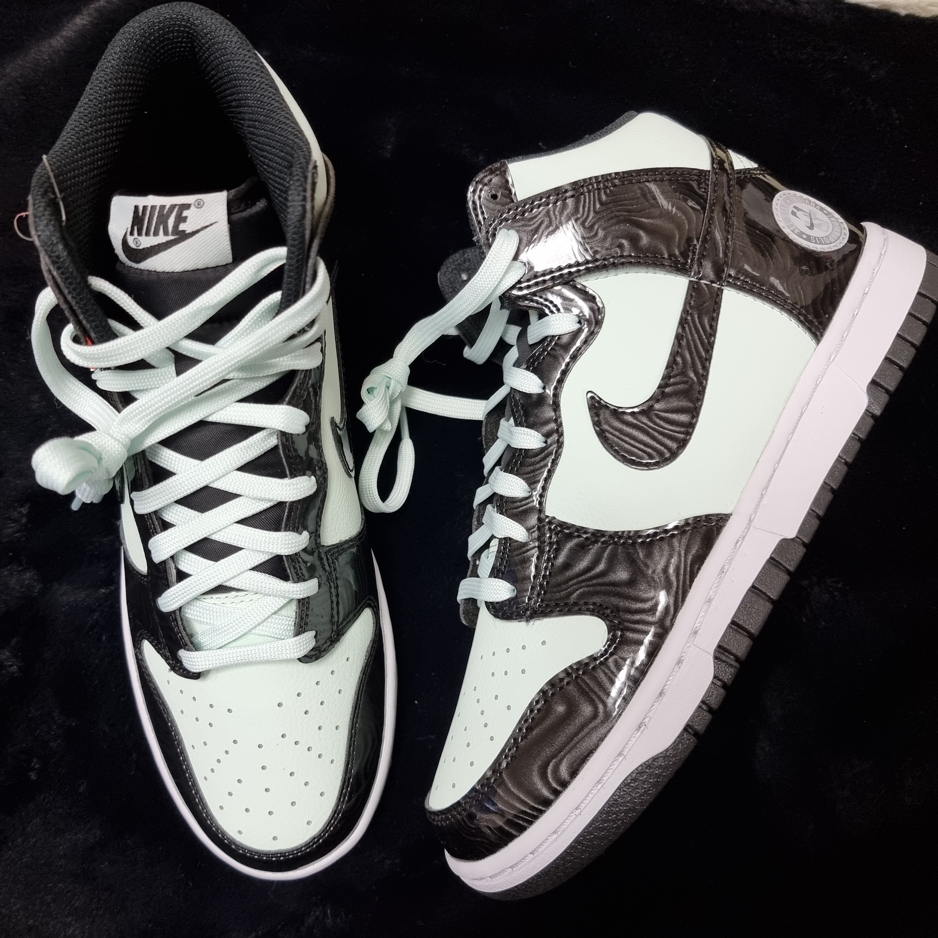 Nike Dunk High Barely Green, (GS) Nike Dunk High Barely Green 착용 스타일 - 3