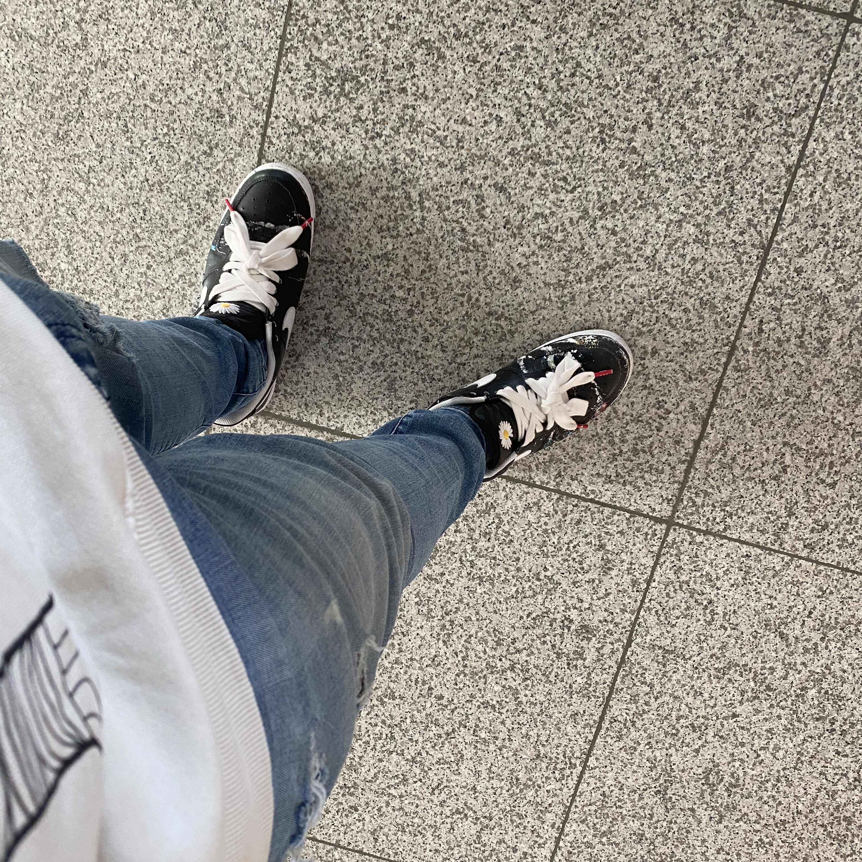 Nike x Peaceminusone Air Force 1 Low Para-Noise 착용 스타일