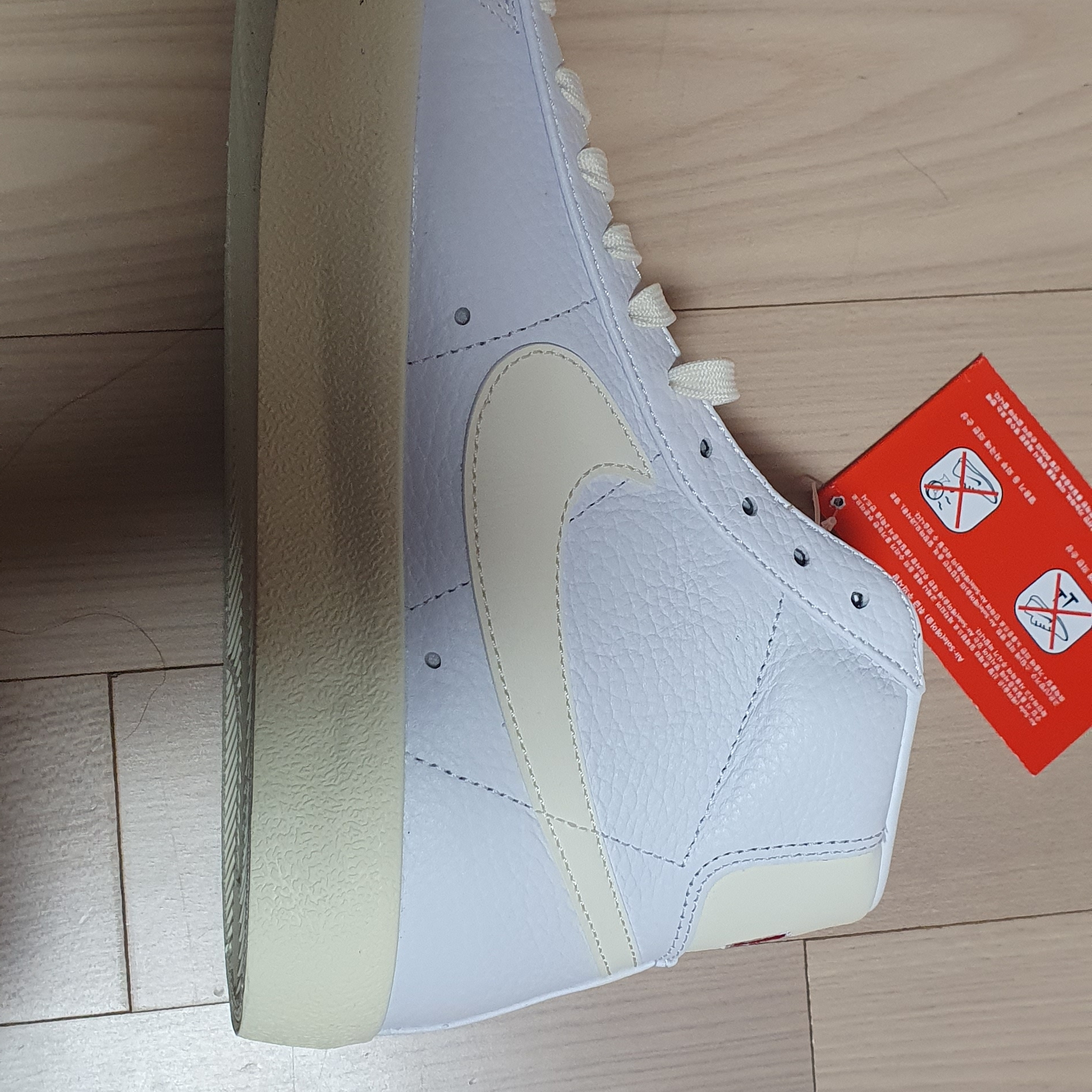 Nike Blazer Mid '77 Vintage Popcorn 착용 스타일 - 2