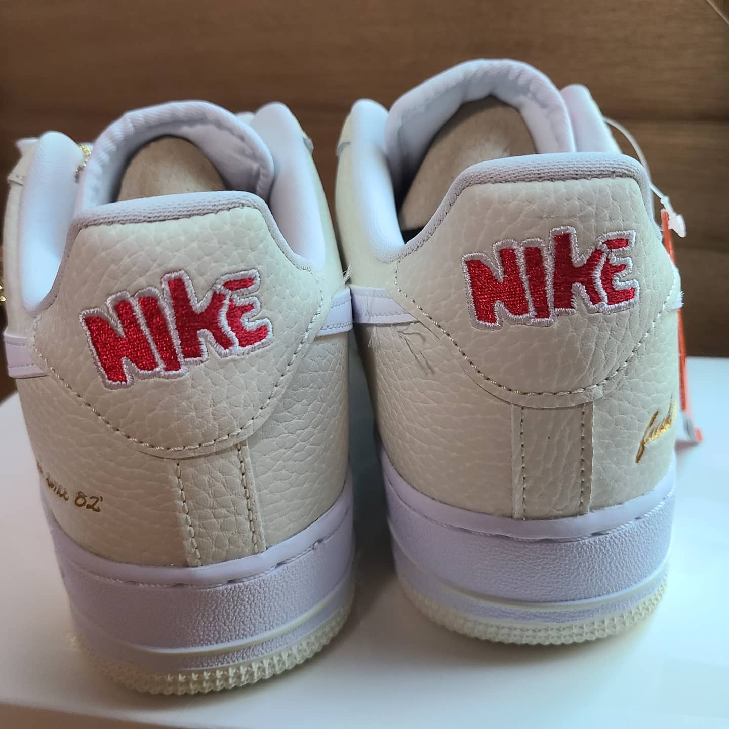 Nike Air Force 1 '07 PRM Popcorn 착용 스타일 - 4