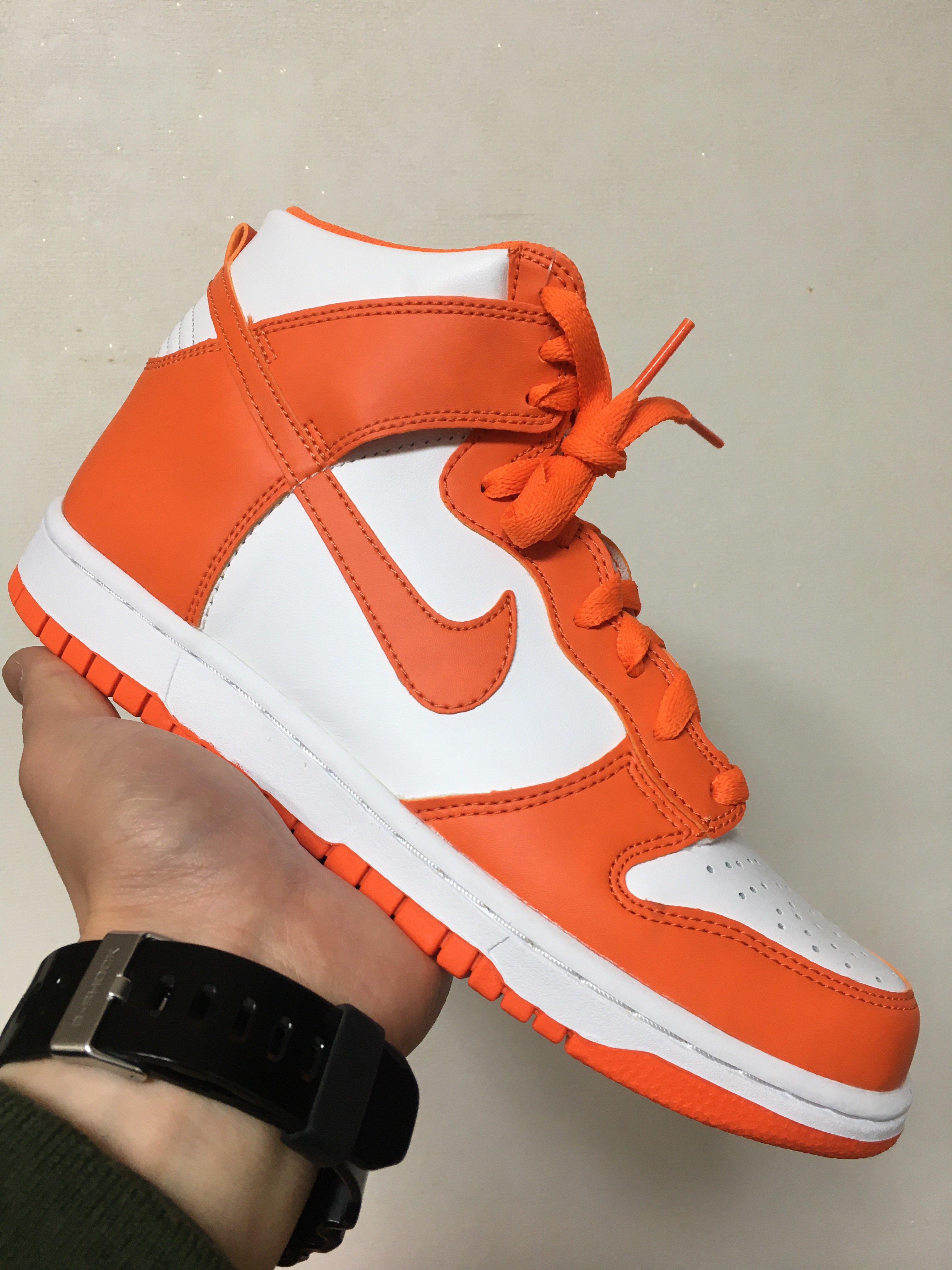 (GS) Nike Dunk High Orange Blaze, Nike Dunk High Retro Orange Blaze 착용 스타일 - 1