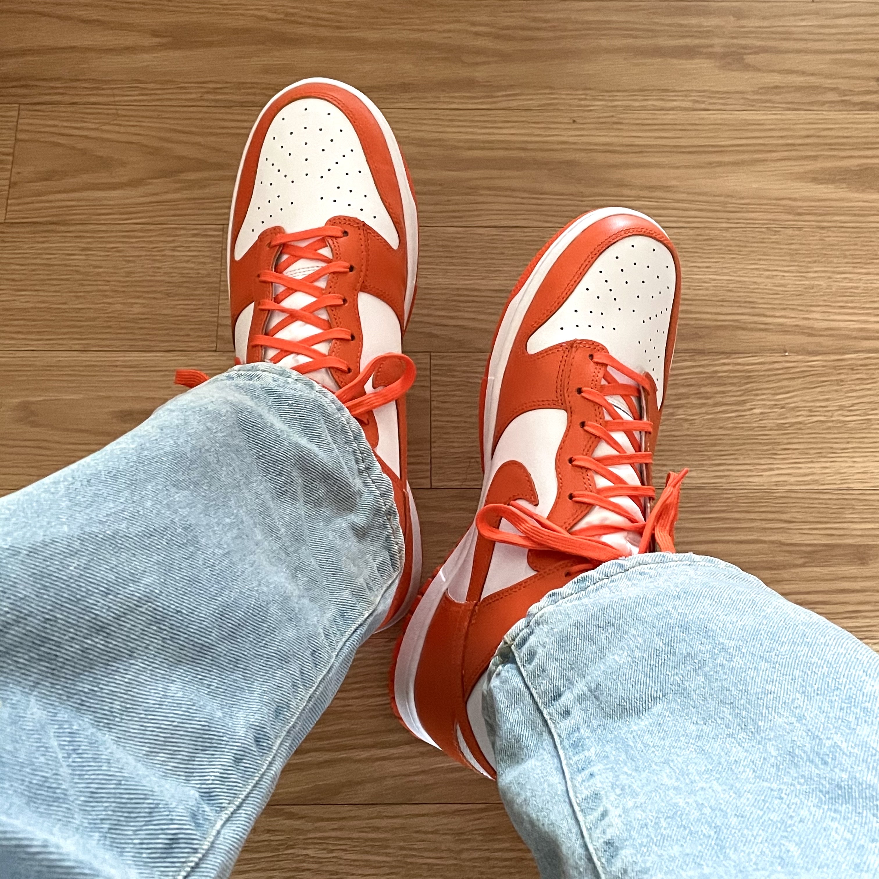 Nike Dunk High Retro Orange Blaze 착용 스타일