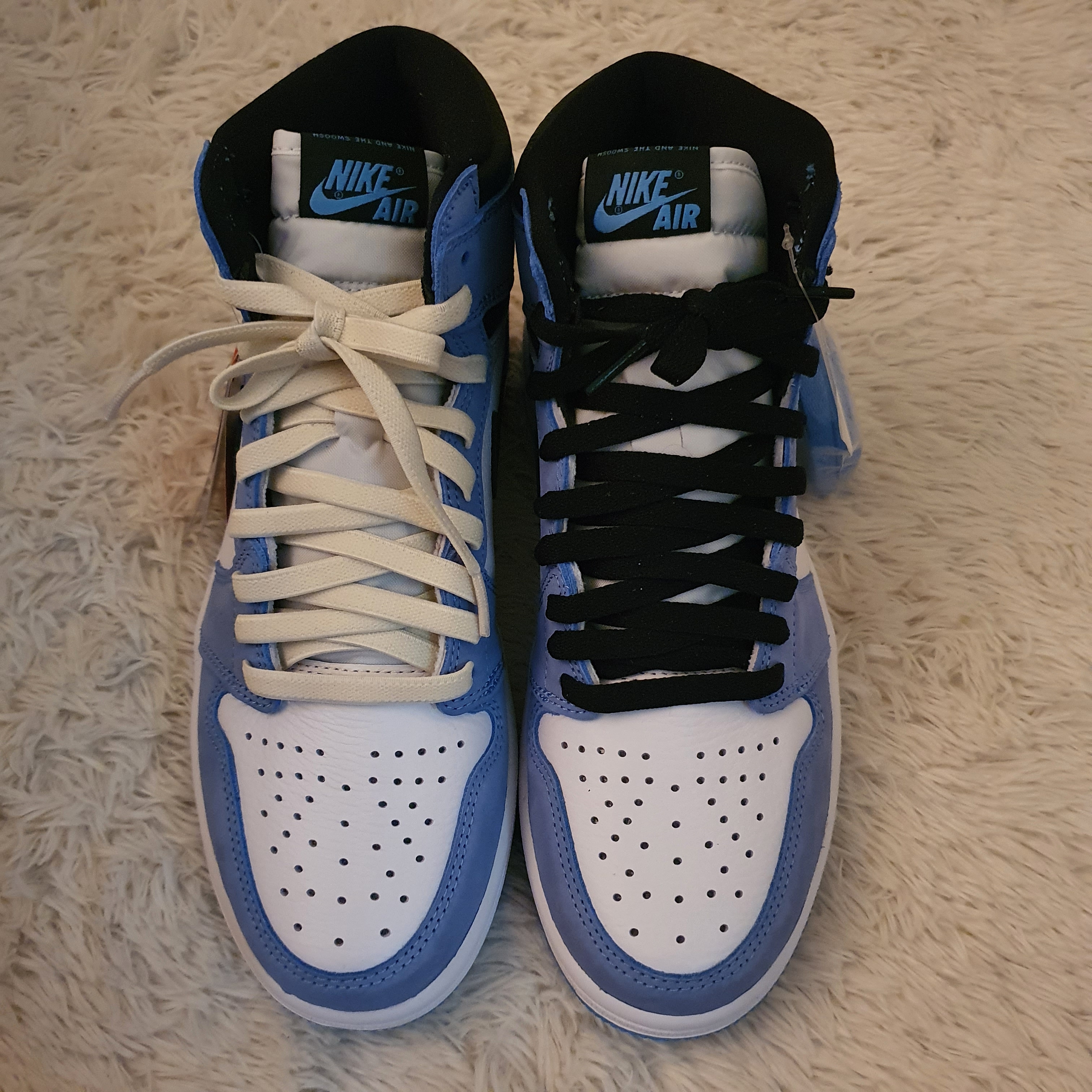 Jordan 1 Retro High OG University Blue 착용 스타일 - 5
