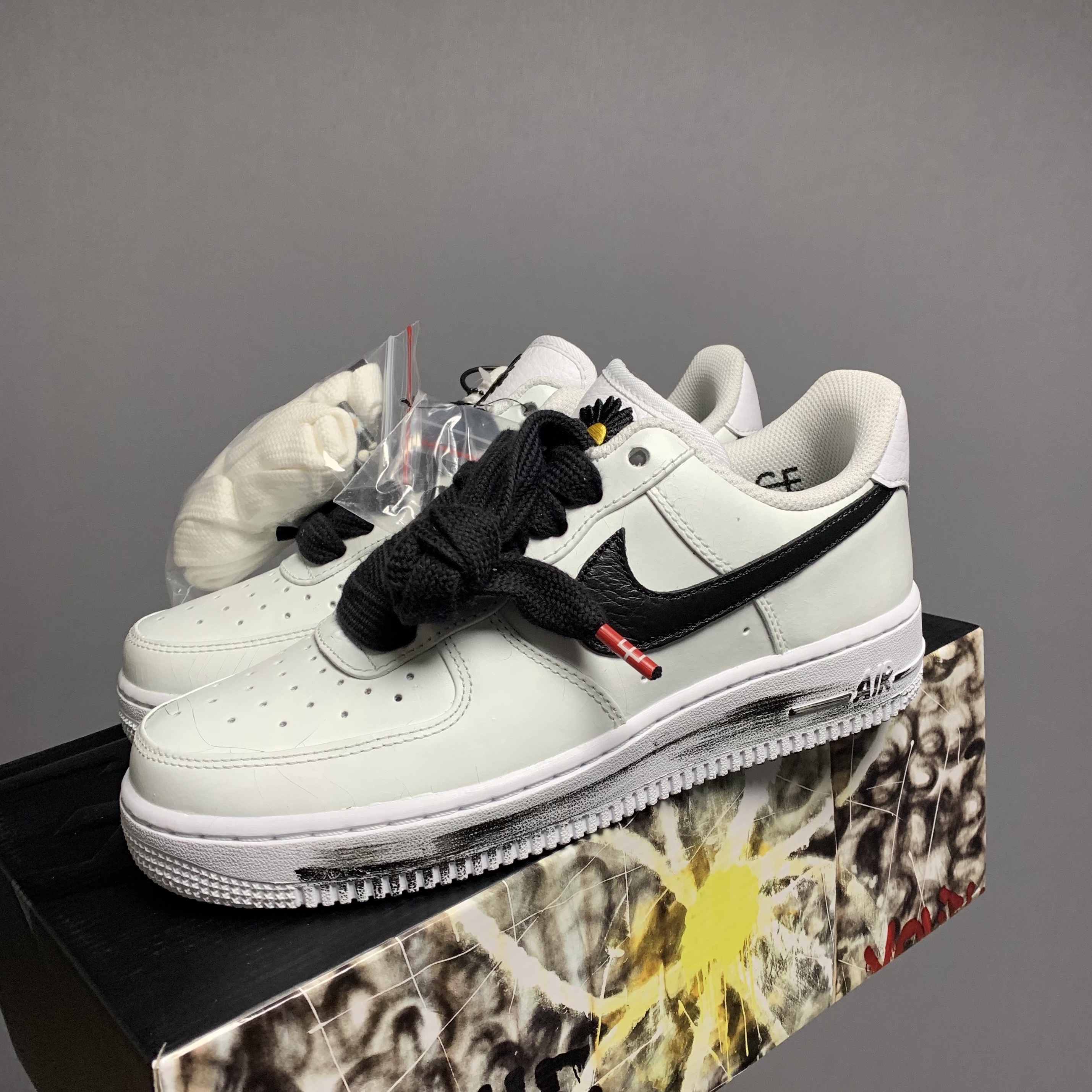 Nike x Peaceminusone Air Force 1 Low Para-Noise 2.0 착용 스타일 - 1