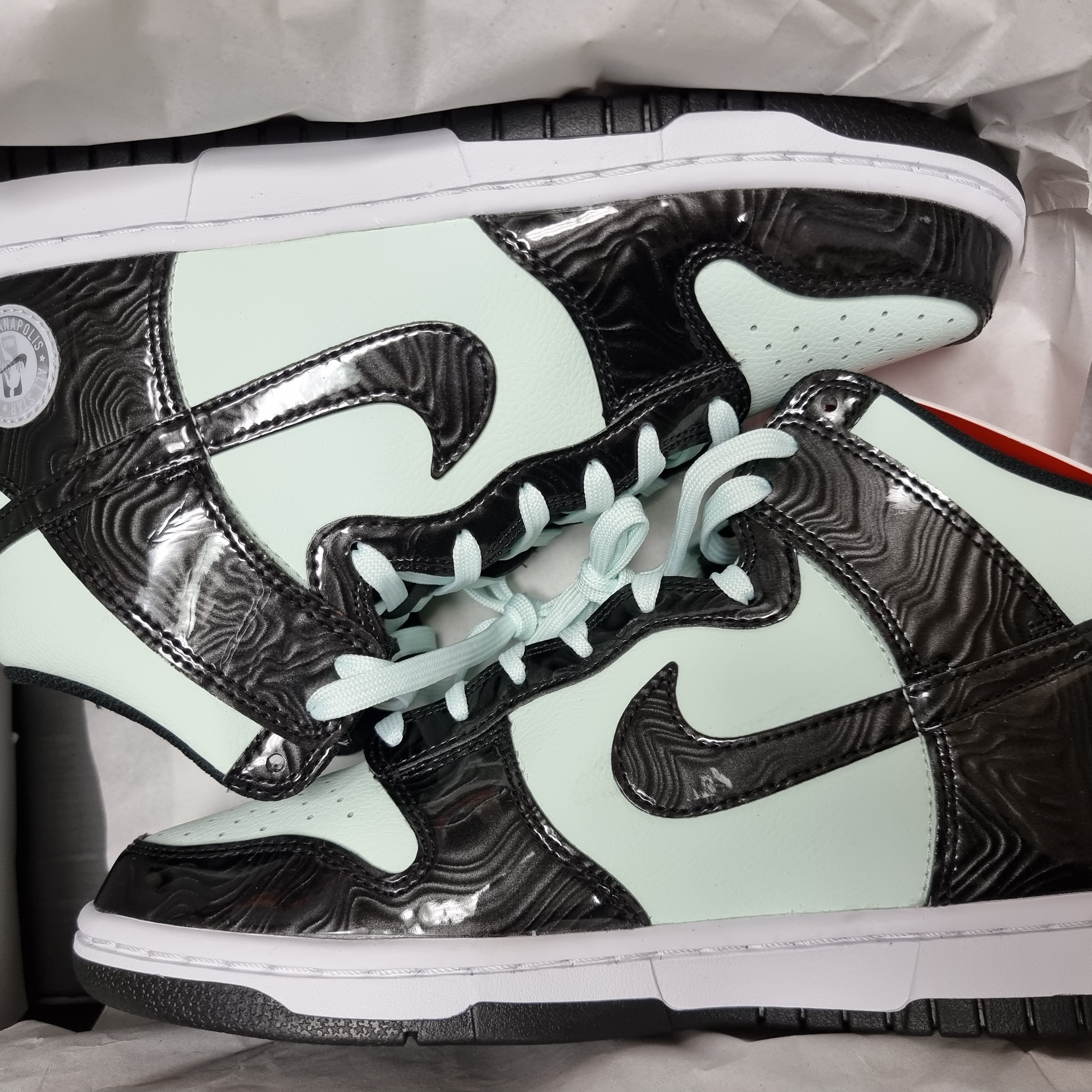 Nike Dunk High Barely Green, (GS) Nike Dunk High Barely Green 착용 스타일 - 2