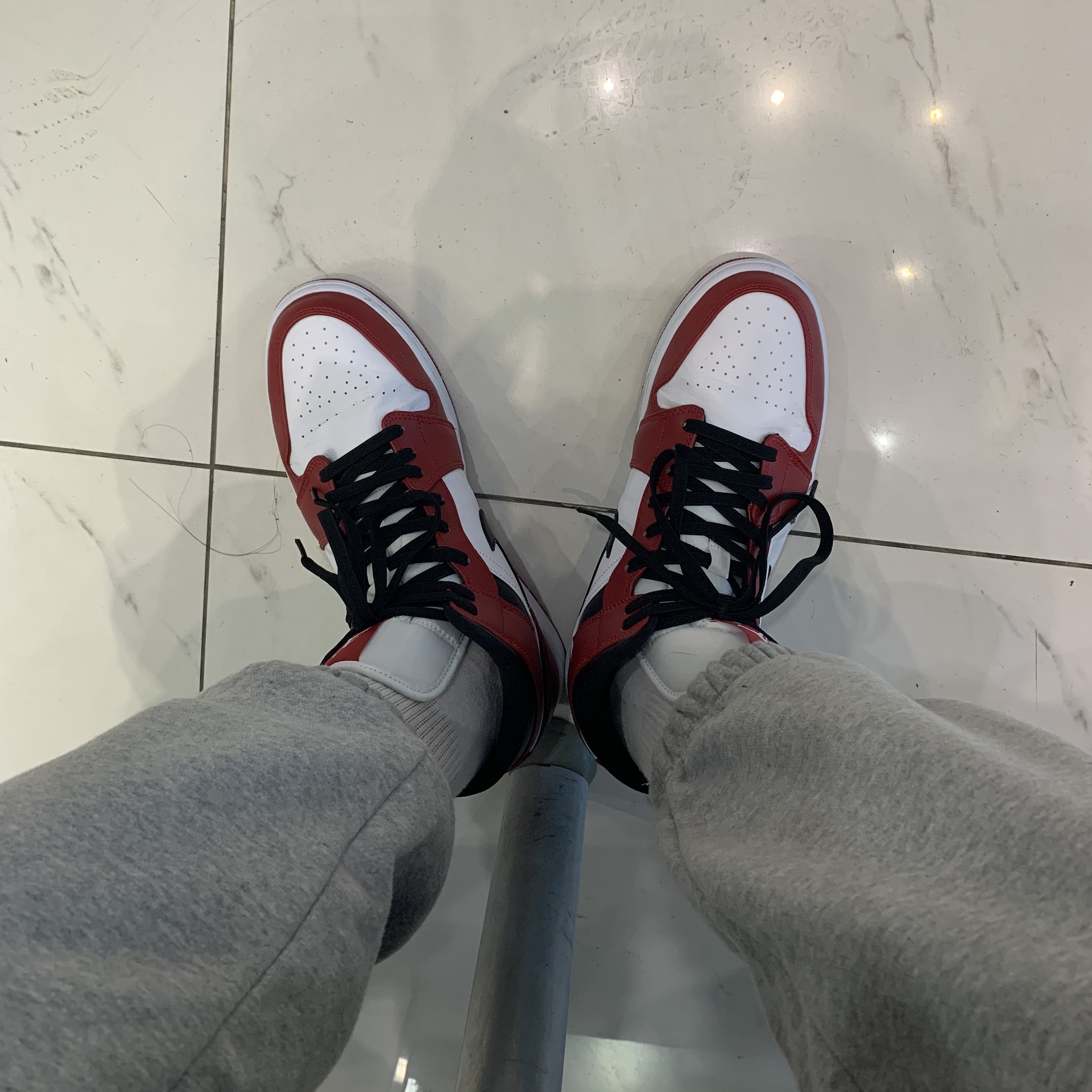 Jordan 1 Mid Chicago 2020 착용 스타일