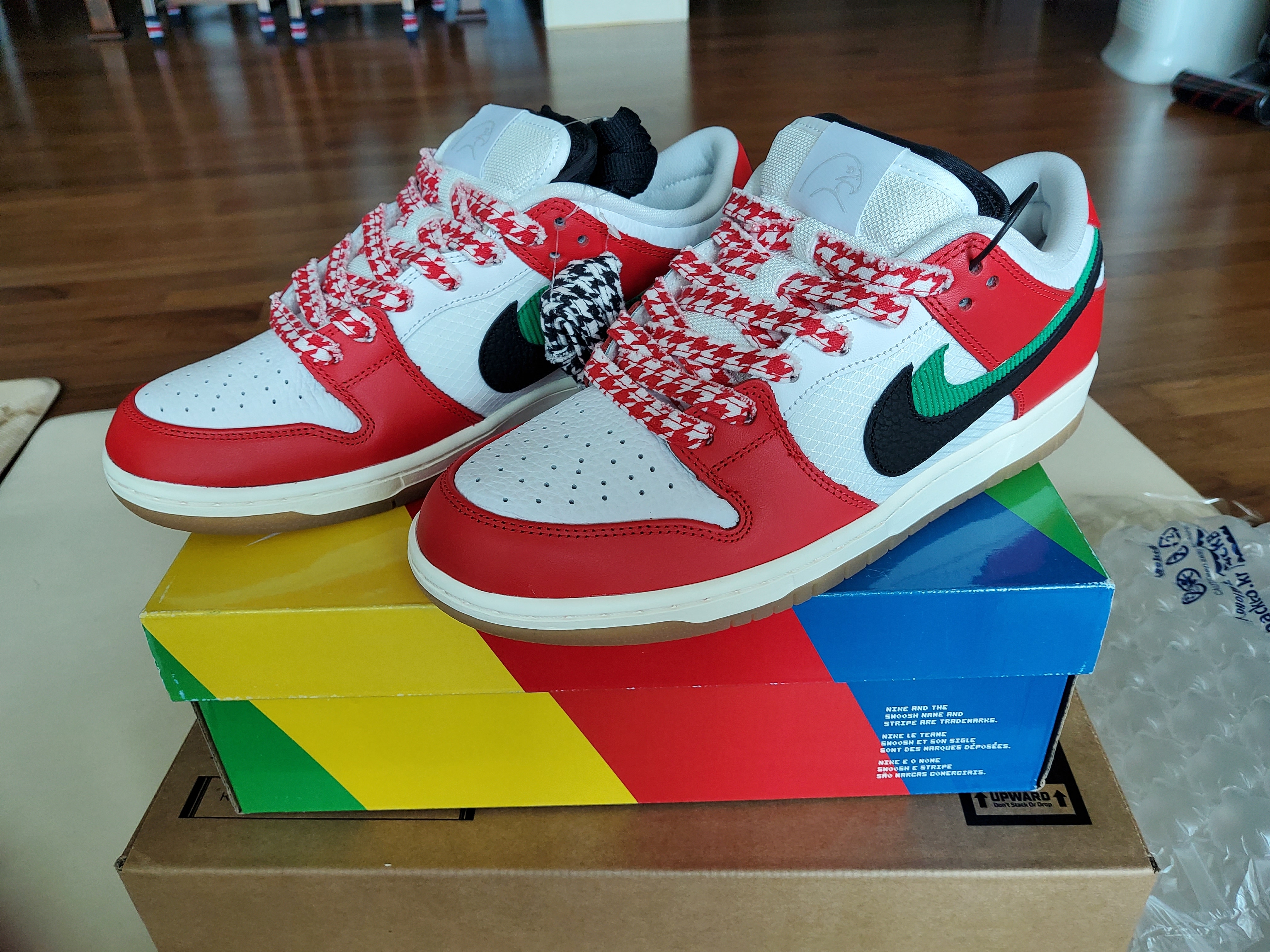 Nike x Frame Skate SB Dunk Low Pro Habibi, Nike x Travis Scott SB Dunk Low 착용 스타일 - 1
