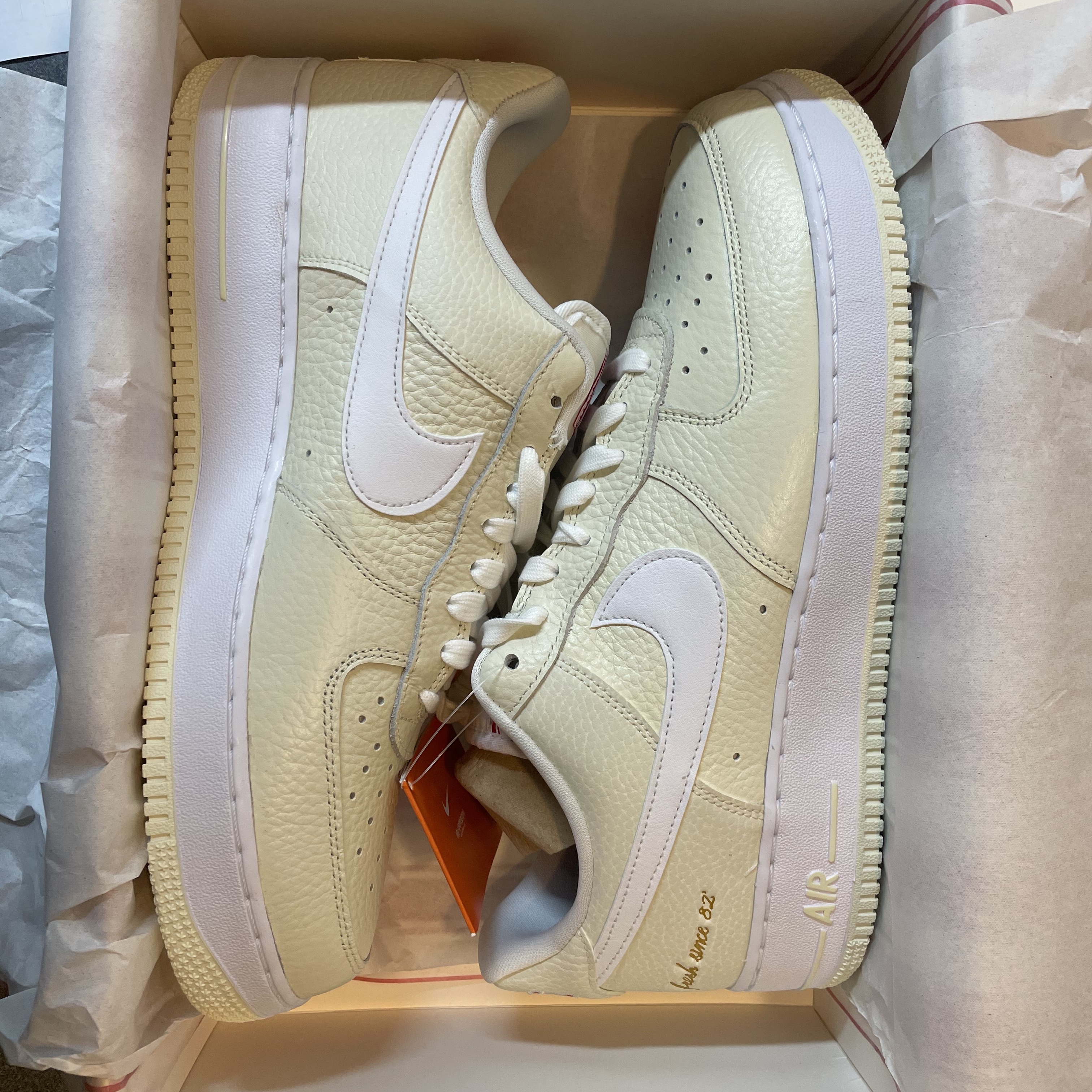Nike Air Force 1 '07 PRM Popcorn 착용 스타일 - 5