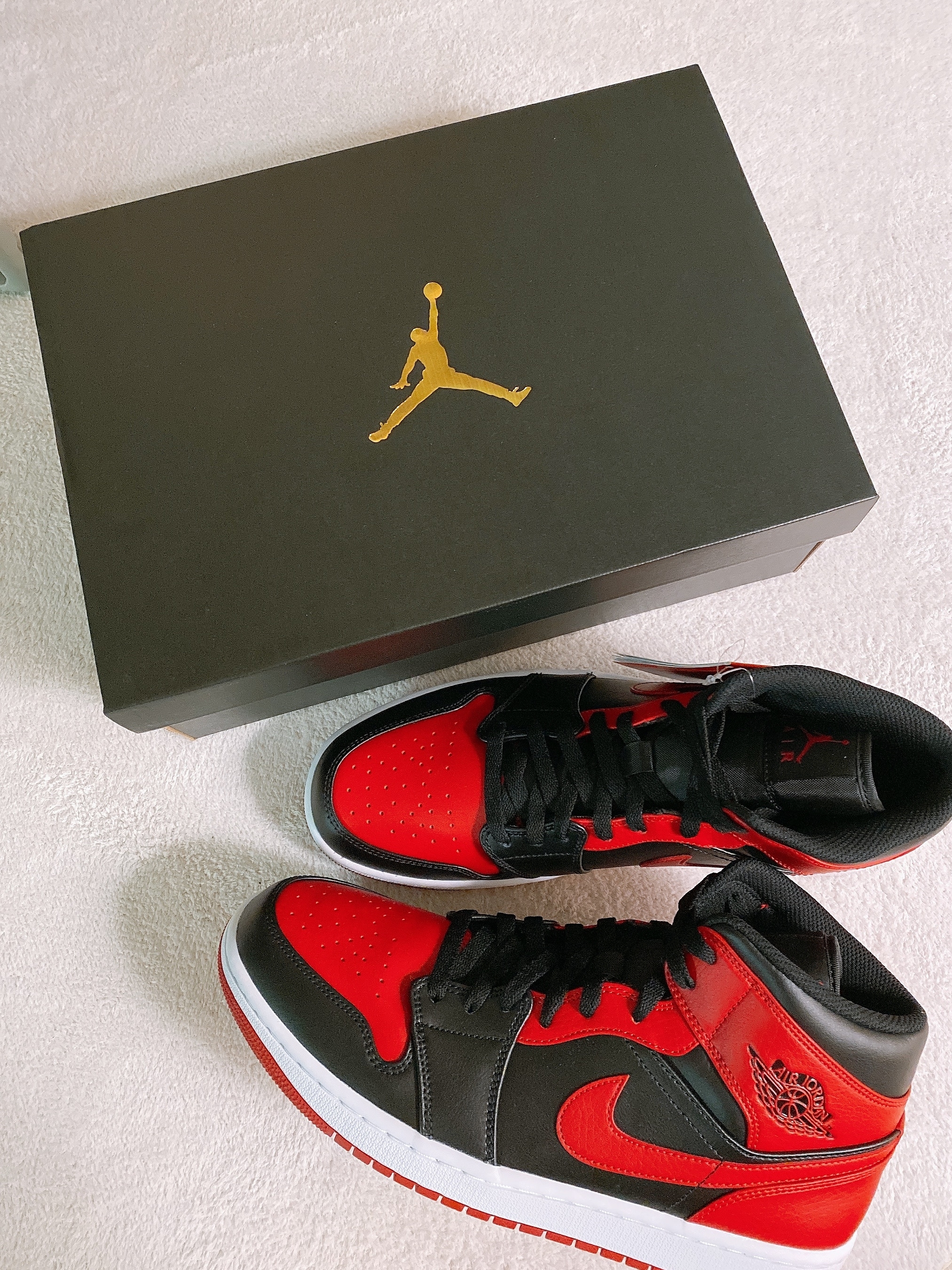 Jordan 1 Mid Bred Banned 2020 착용 스타일