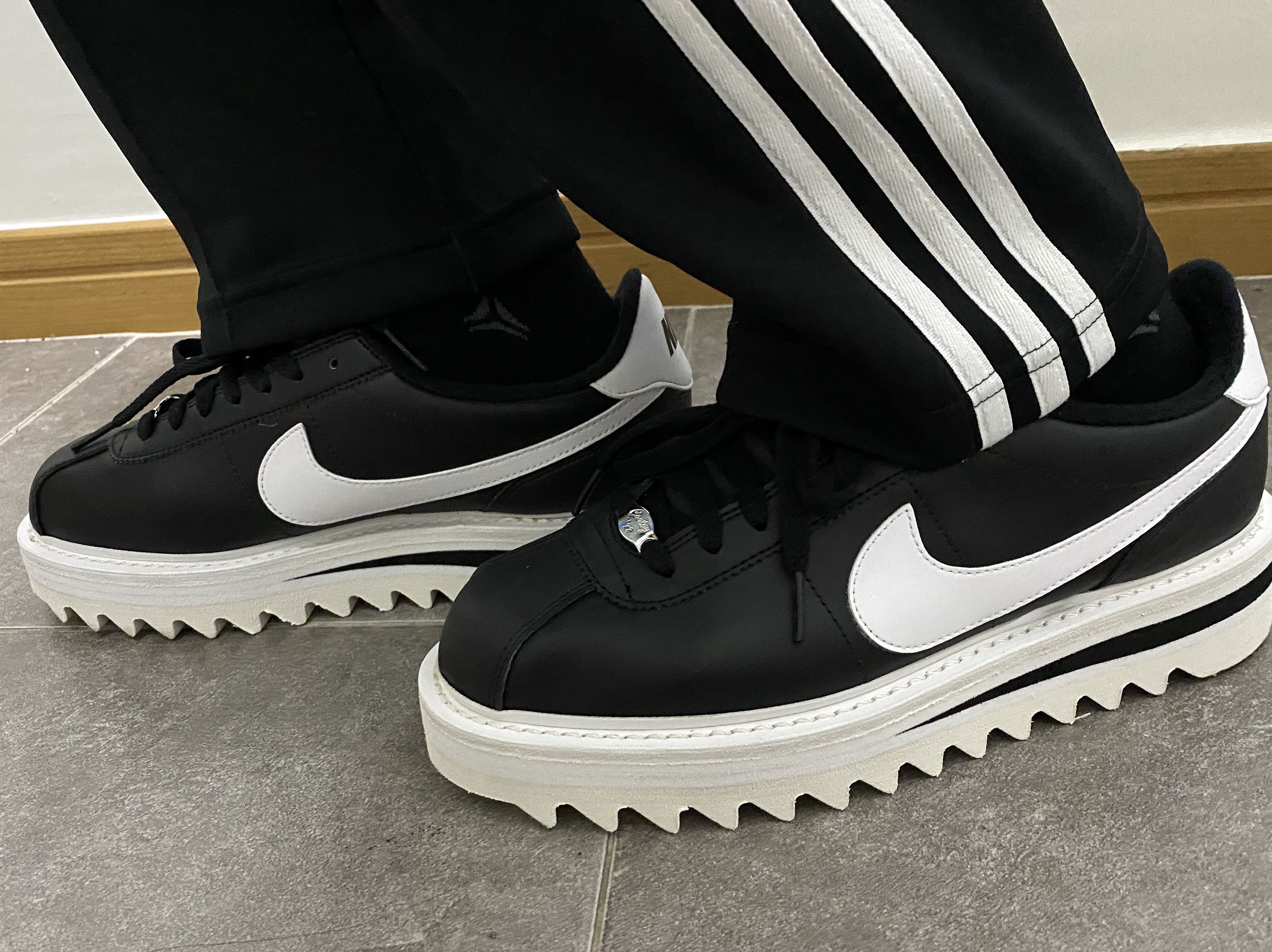 Nike Cortez Basic Black White, Palace x Adidas Firebird Track Pants Black - 20FW 착용 스타일