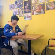 KREAM 프로필 이미지