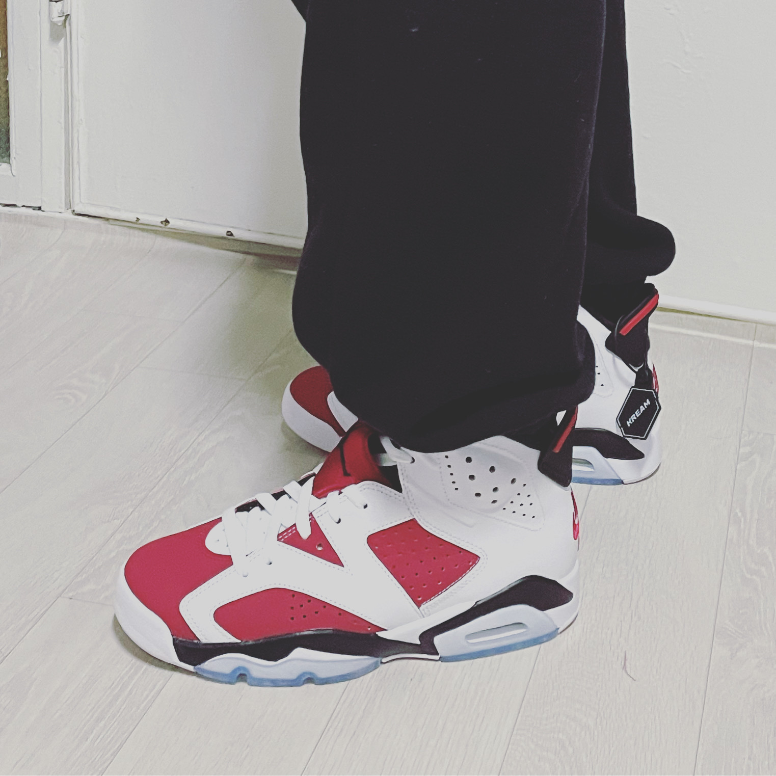 Jordan 6 Retro Carmine 2021 착용 스타일
