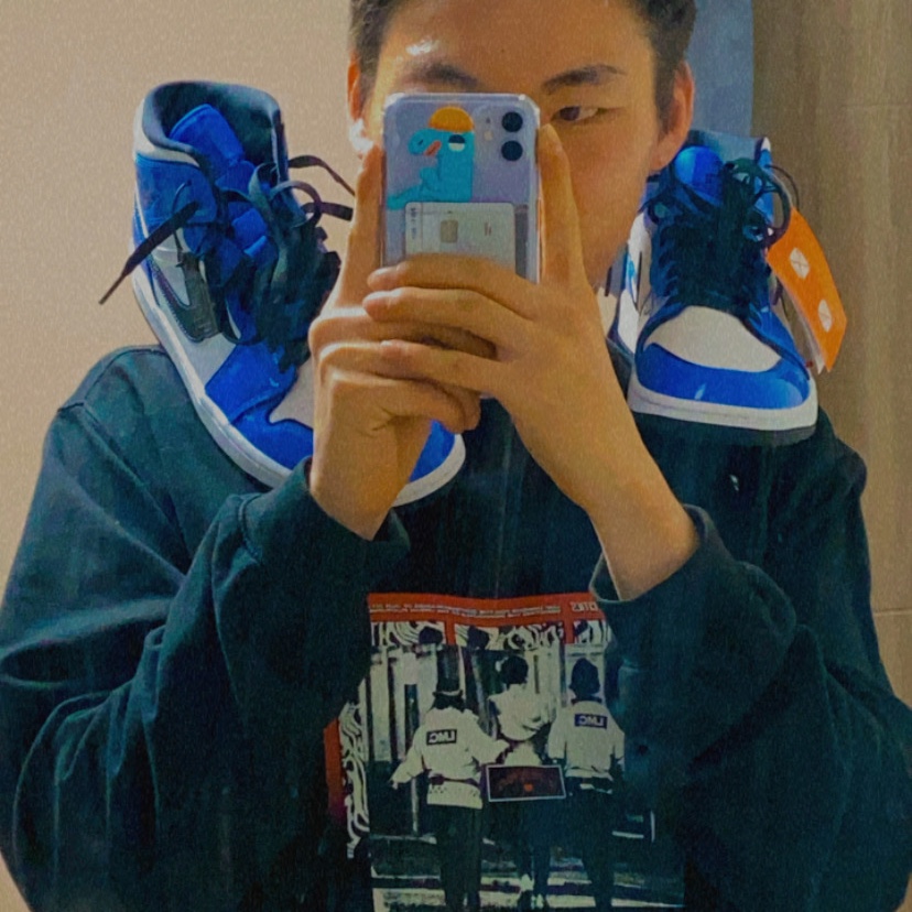 Jordan 1 Mid SE Signal Blue 착용 스타일 - 1