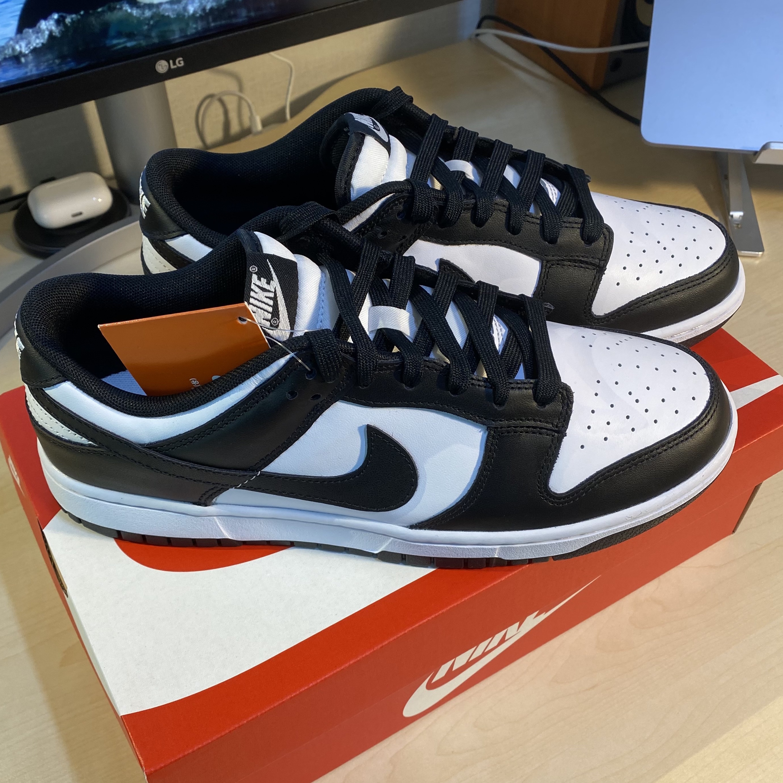 Nike Dunk Low Retro Black 착용 스타일 - 3