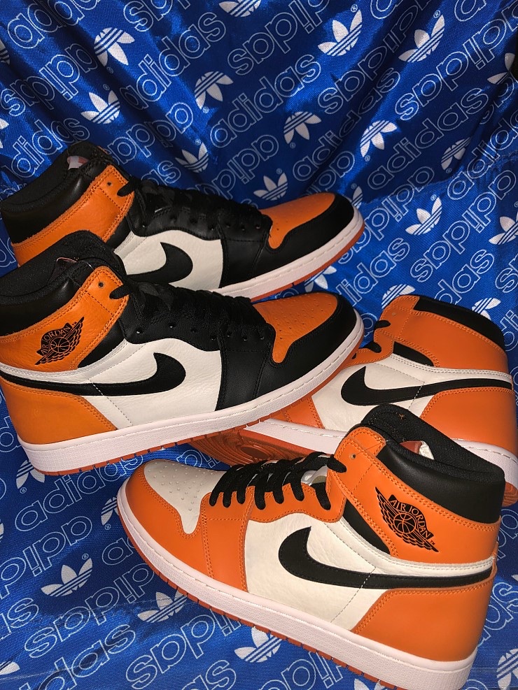Jordan 1 Retro High OG Reverse Shattered Backboard, Jordan 1 Retro Shattered Backboard 착용 스타일 - 2