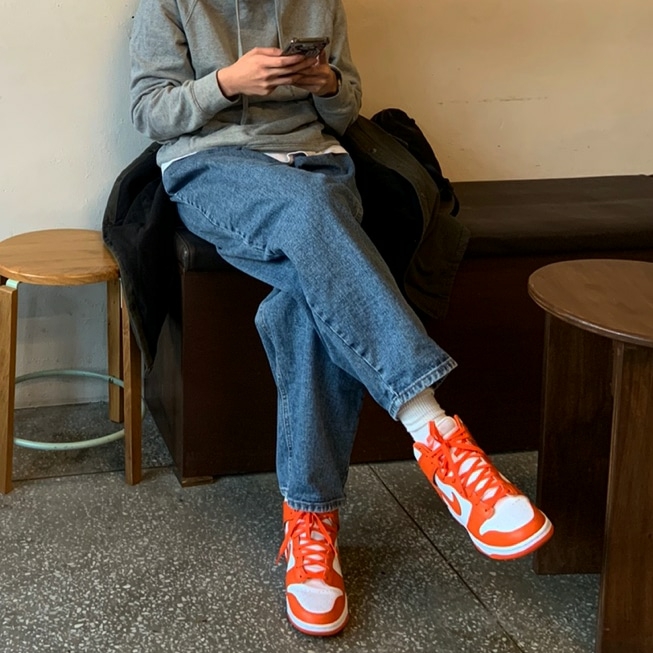 Nike Dunk High Retro Orange Blaze 착용 스타일