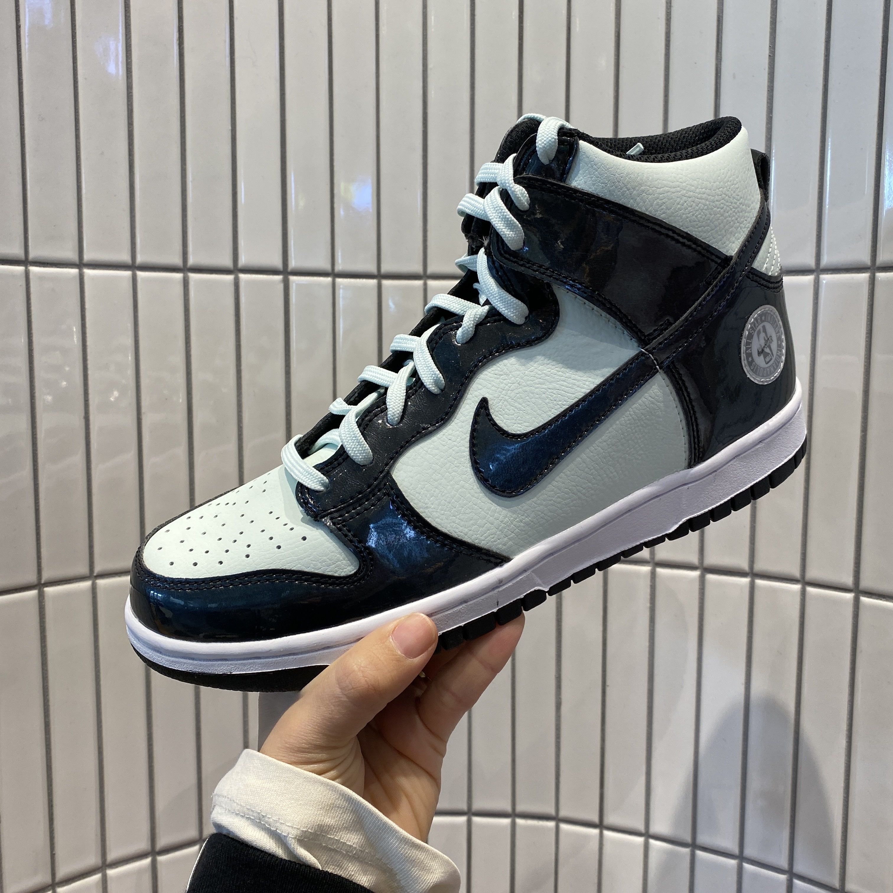 (GS) Nike Dunk High Barely Green 착용 스타일
