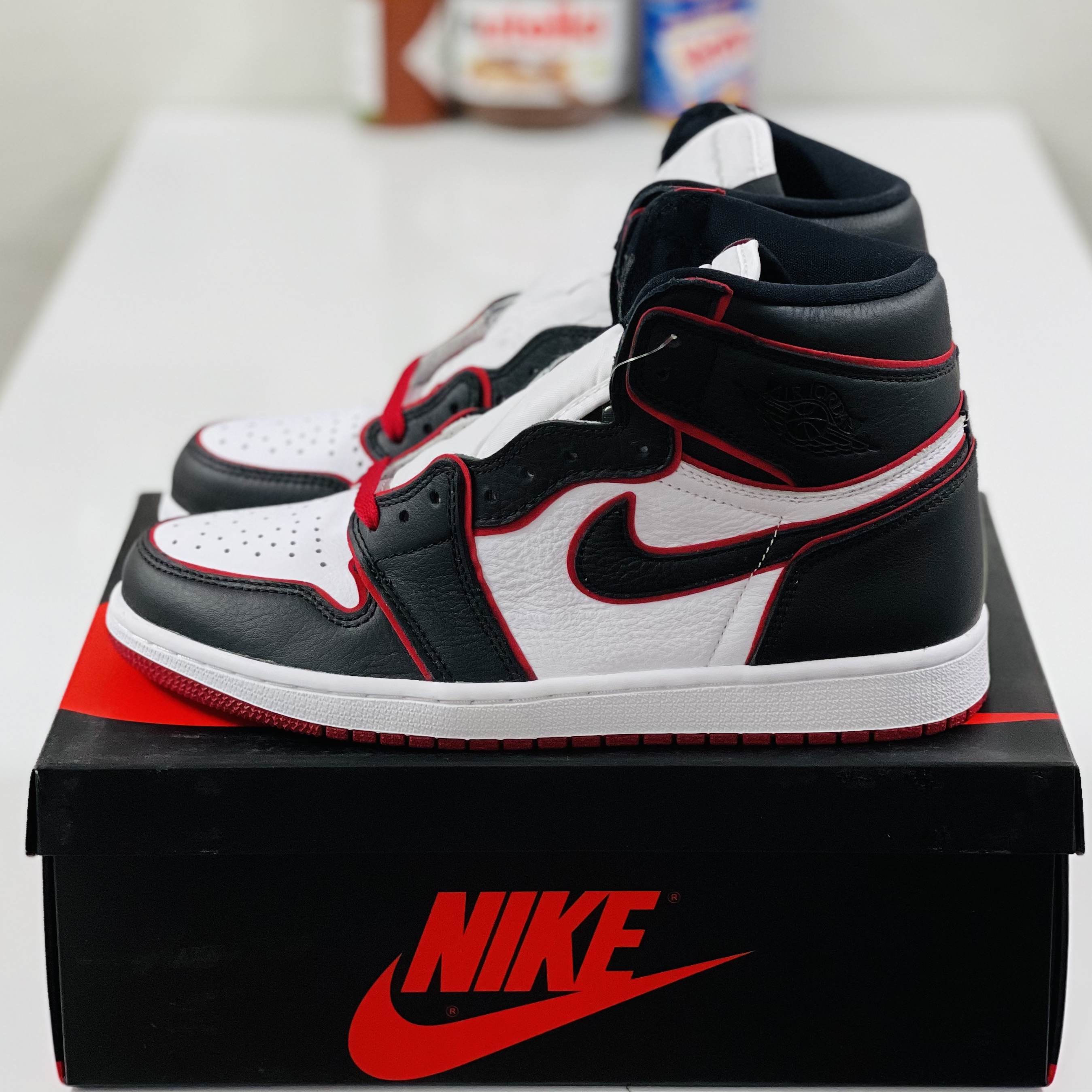 Jordan 1 Retro High OG Bloodline 착용 스타일 - 2