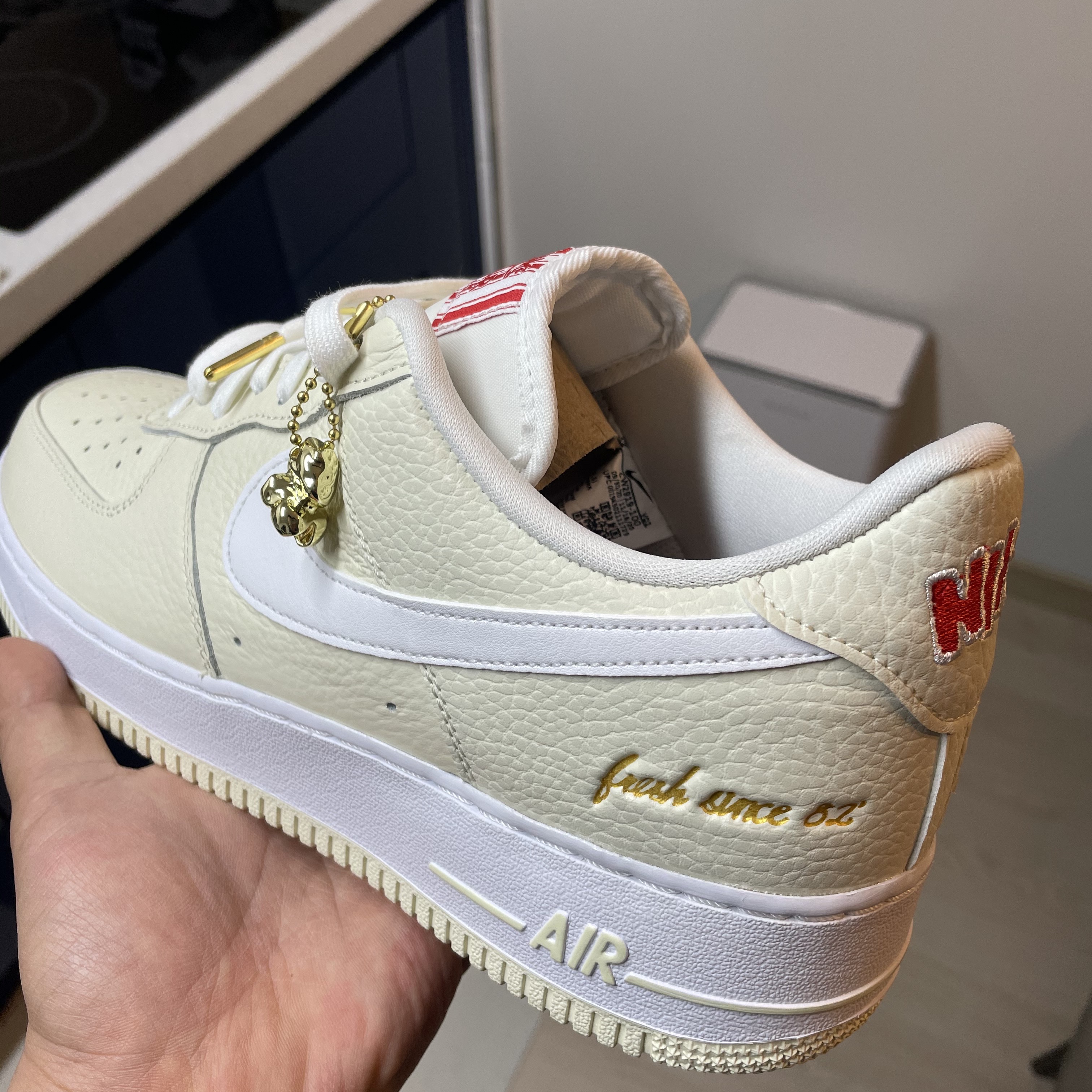 Nike Air Force 1 '07 PRM Popcorn 착용 스타일 - 2