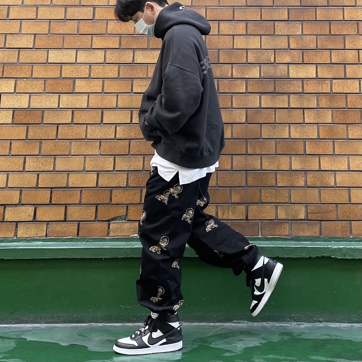 Nike x Ambush Dunk High Black 착용 스타일 - 1