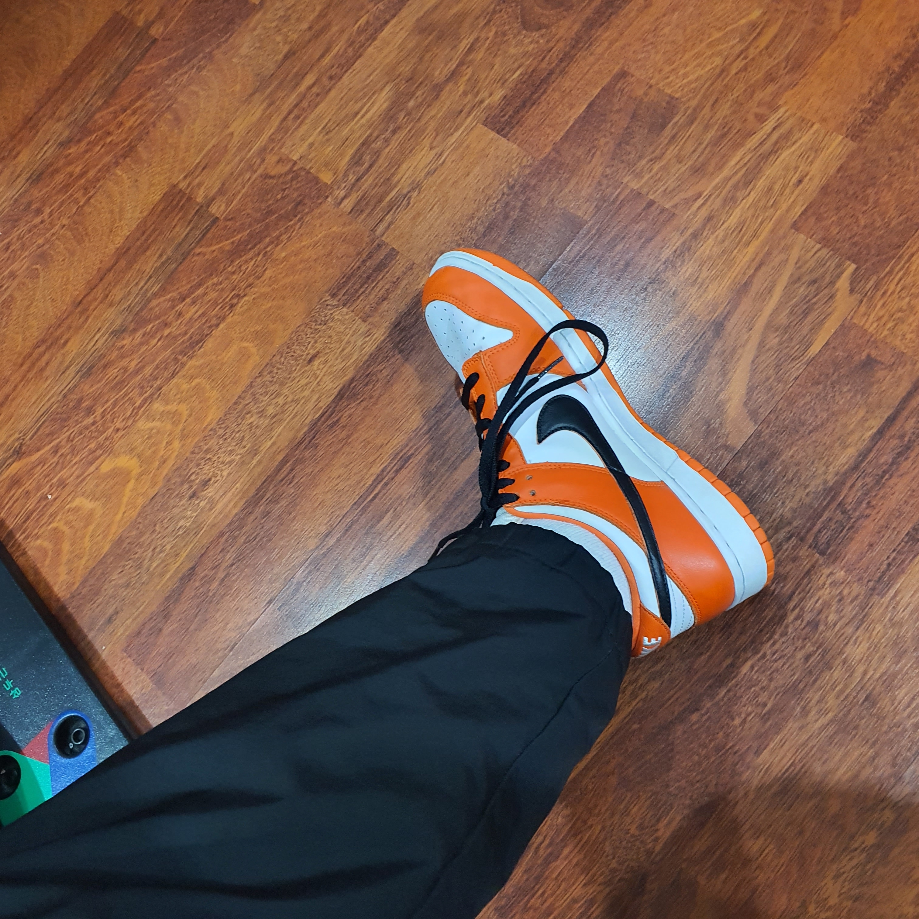 Nike Dunk Low SP Syracuse 2020 착용 스타일 - 4