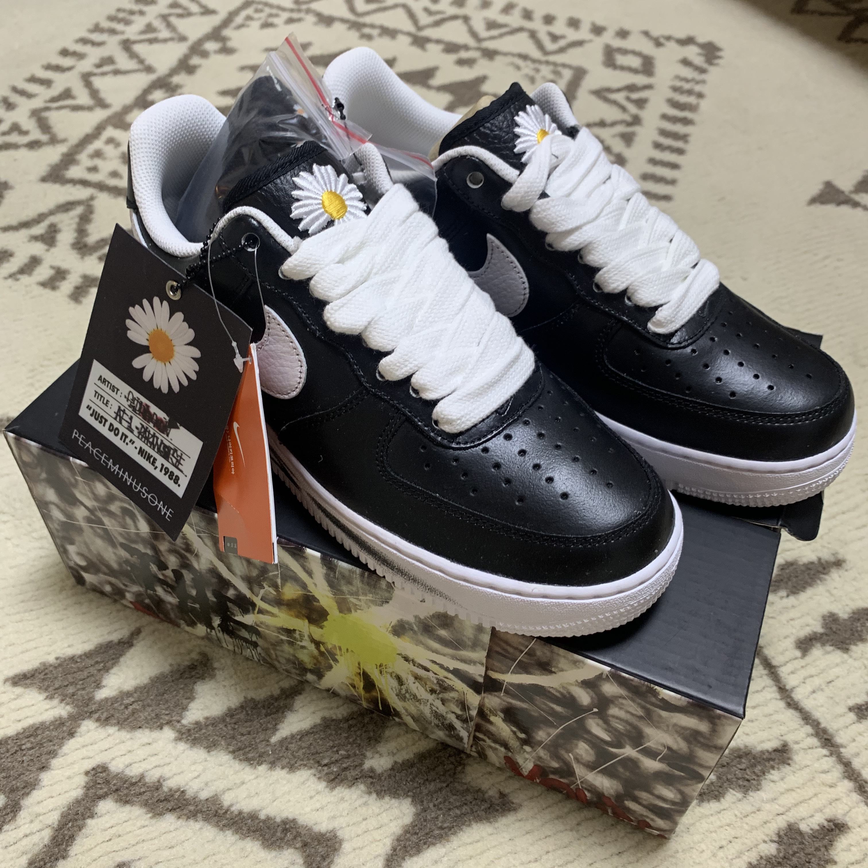 Nike x Peaceminusone Air Force 1 Low Para-Noise 착용 스타일 - 1