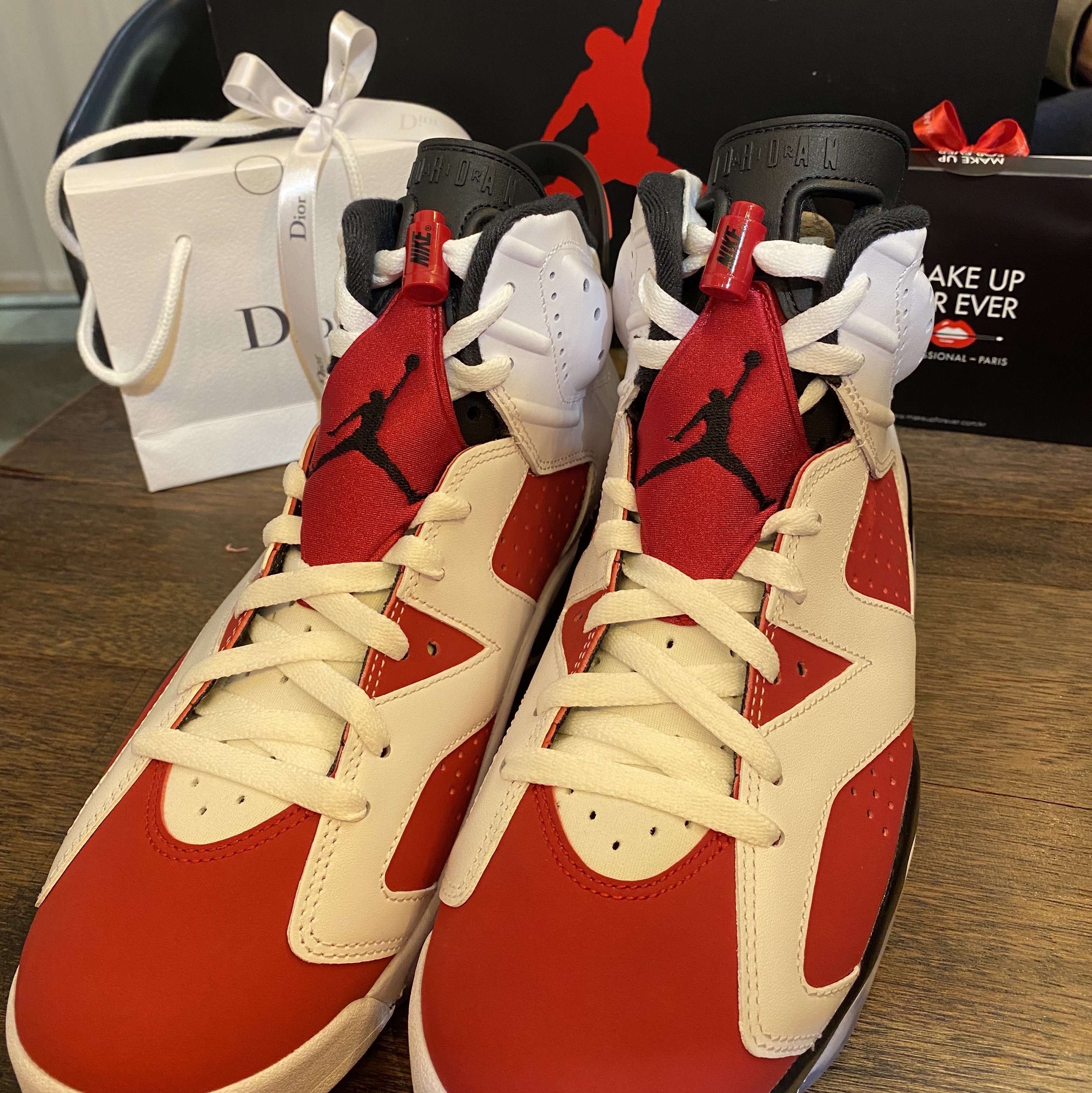 Jordan 6 Retro Carmine 2021 착용 스타일