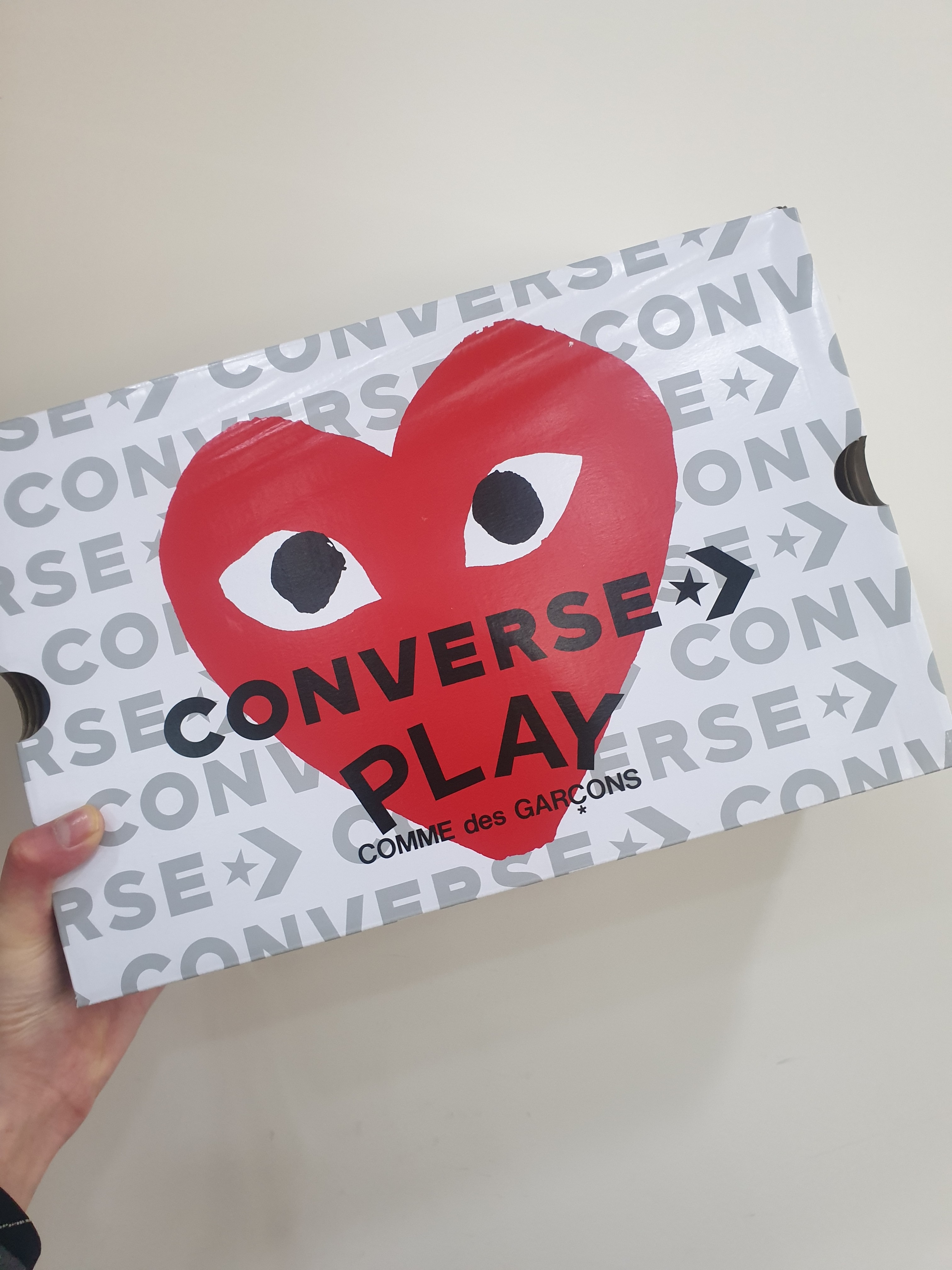 Converse x Play Comme des Garcons Chuck 70 Ox Black 착용 스타일 - 2