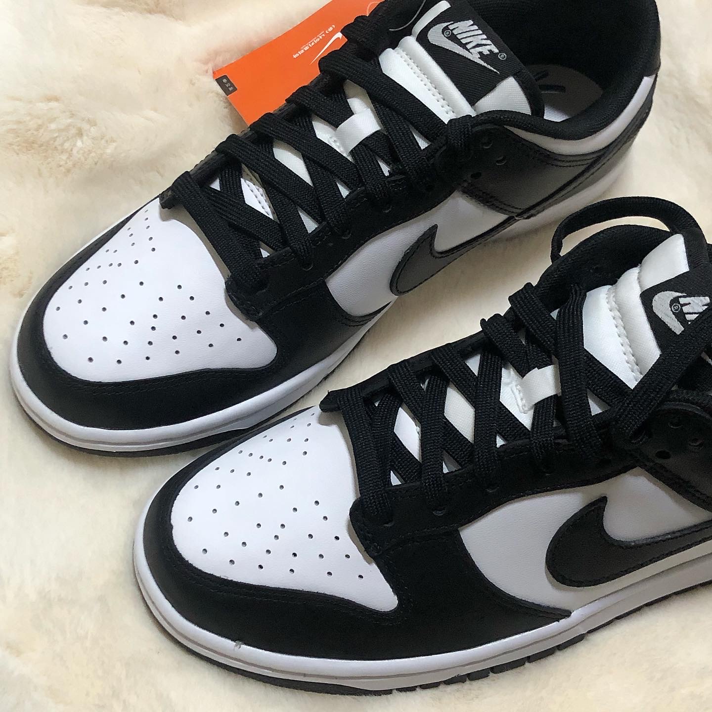 Nike Dunk Low Retro Black 착용 스타일